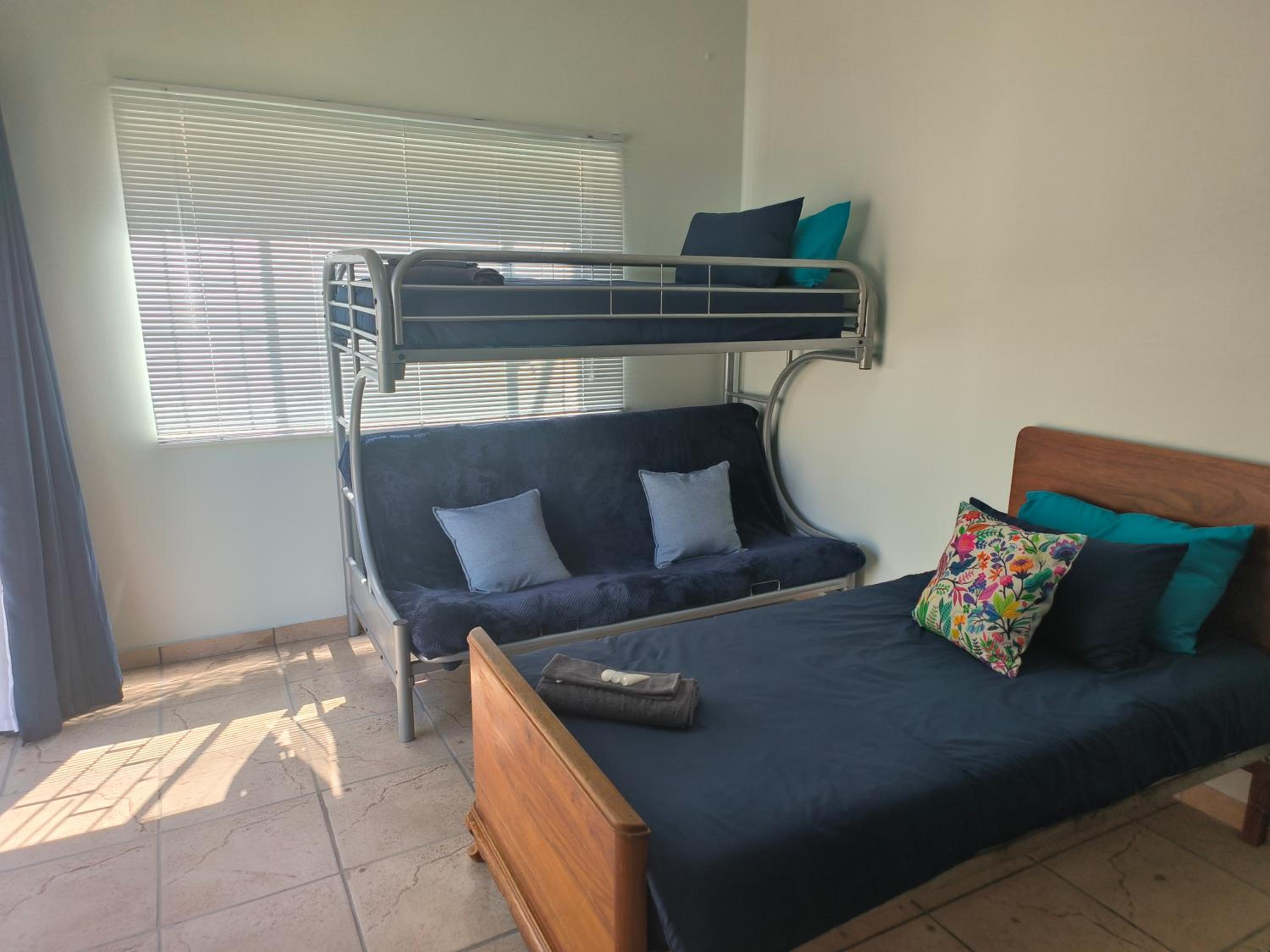 Standard Double or Twin Room photo 3