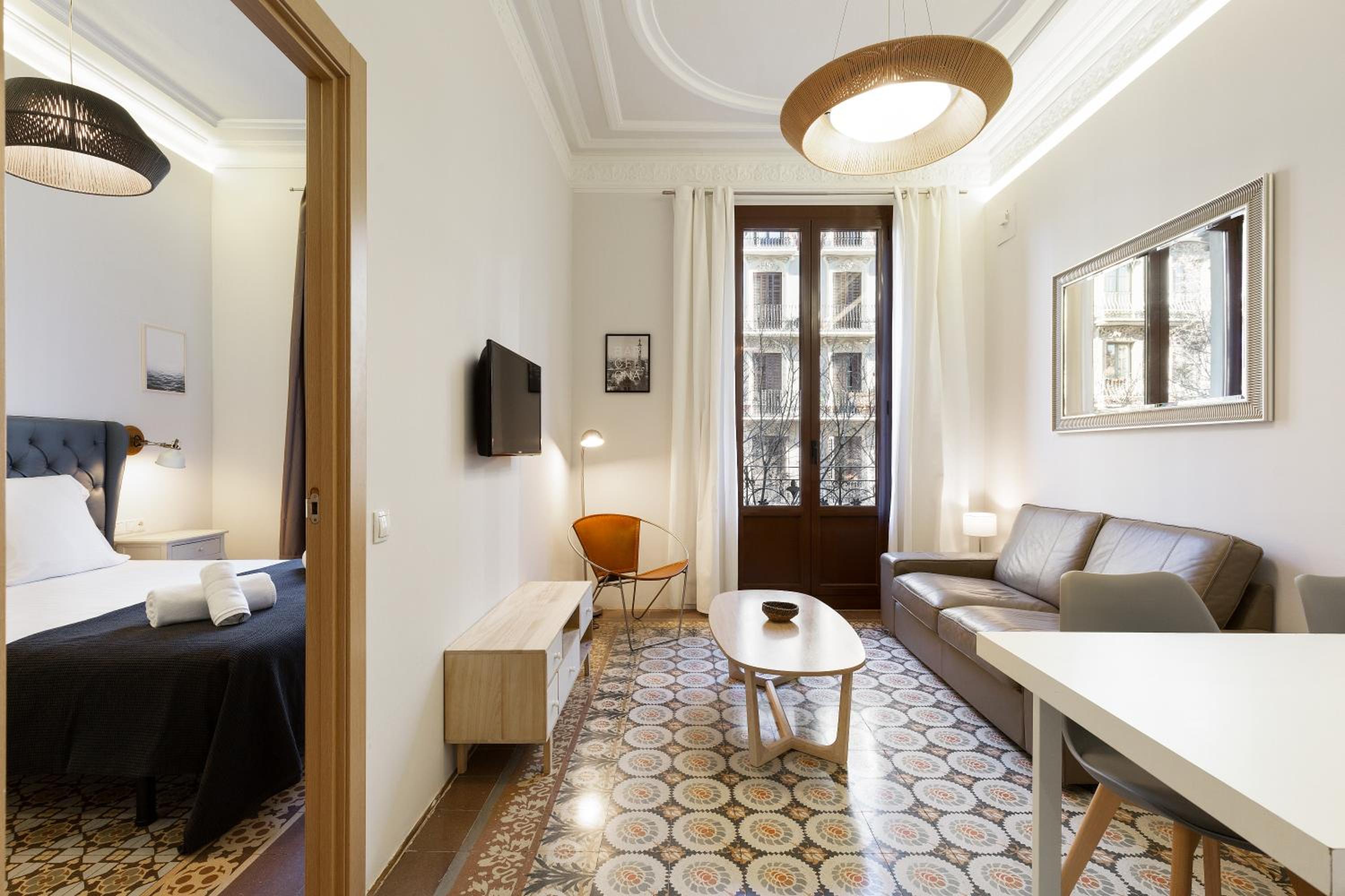 One-Bedroom Apartment with Balcony
