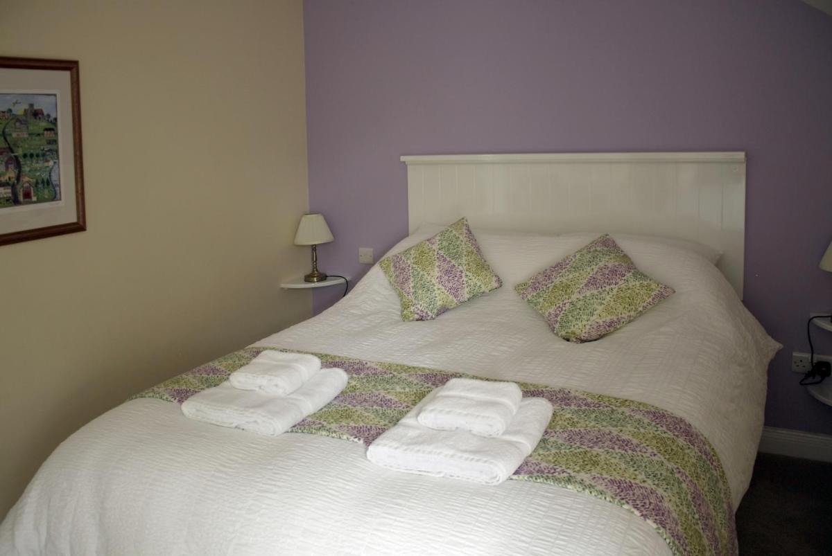 Deluxe Double Room with Shower photo 2