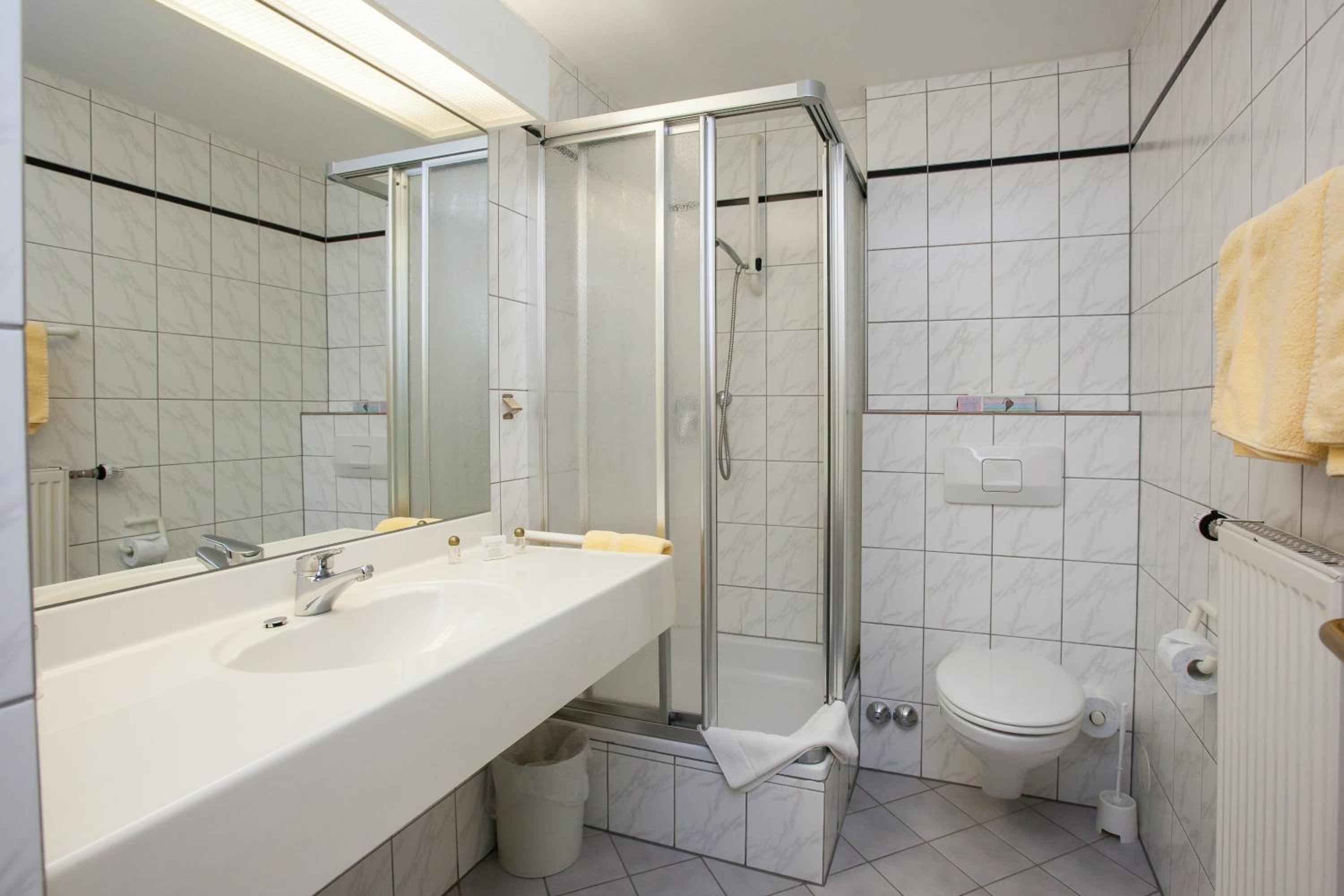 Comfort Double Room with River View and balcony photo 3