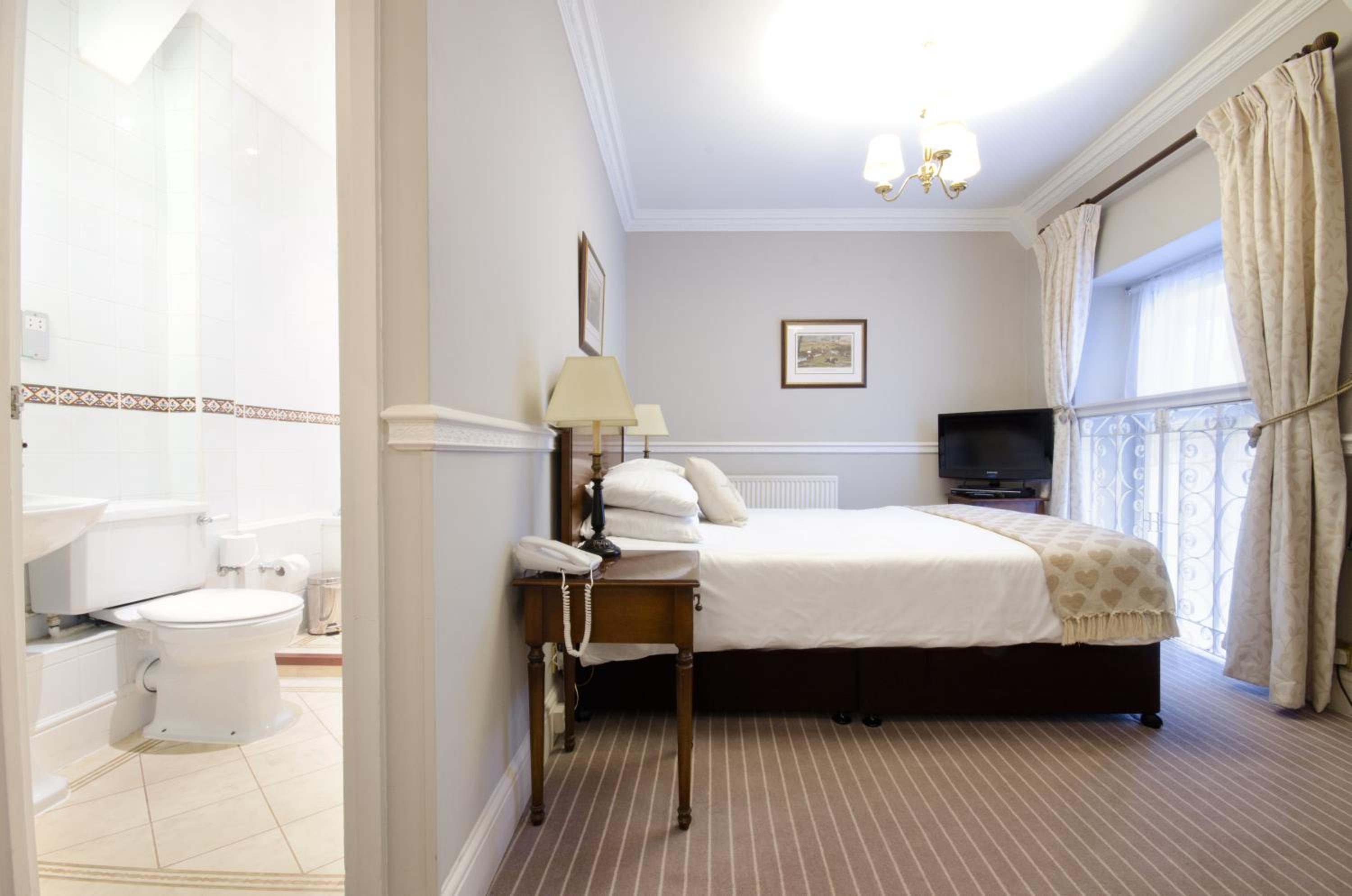 Superior Room - Photo 3