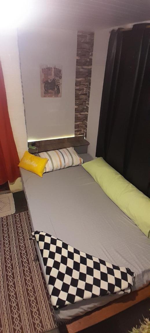 Small Single Room photo 1