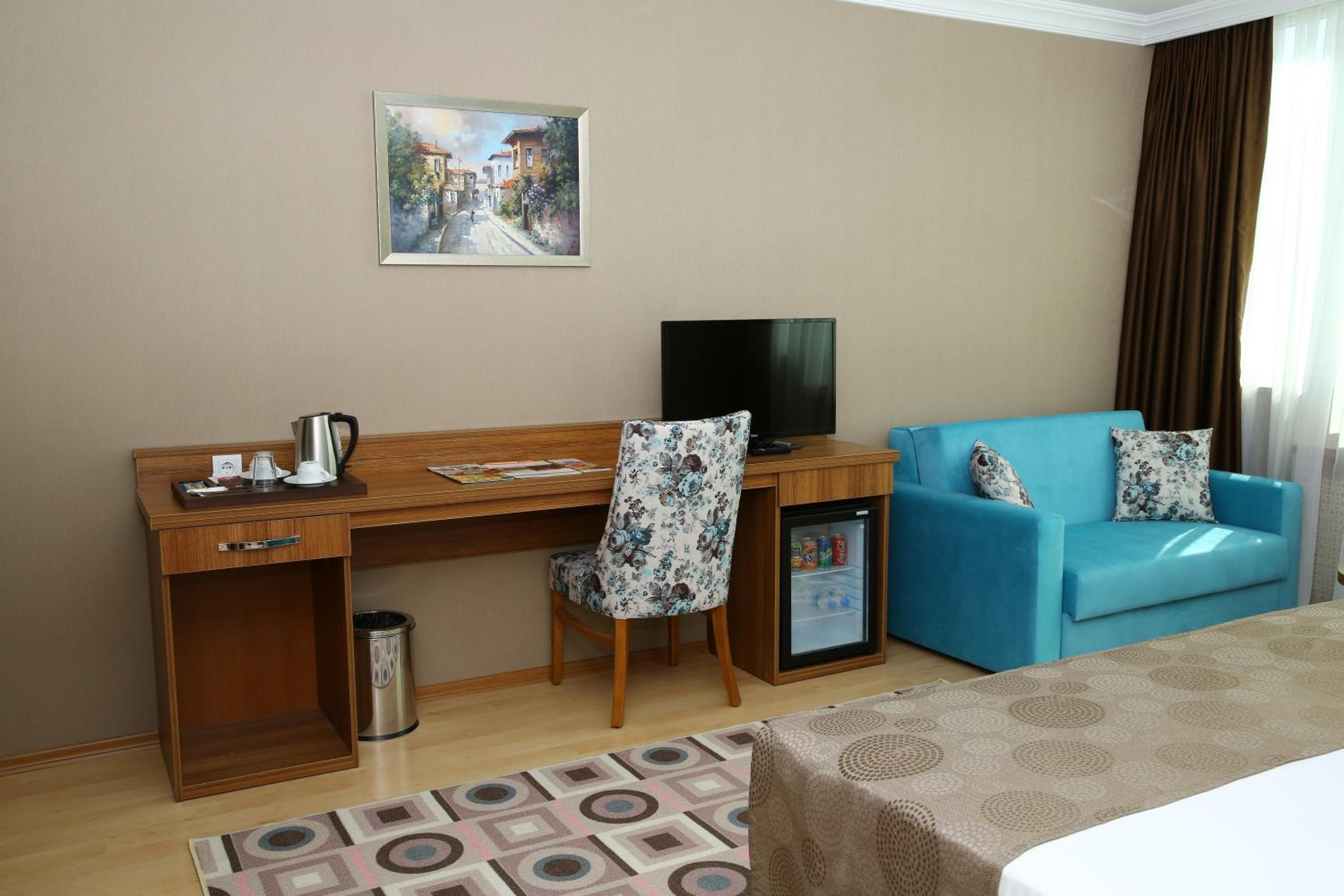 Deluxe Double Room photo 3