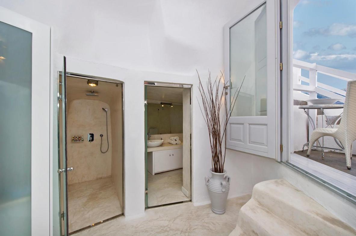Family Cave Suite - Photo 9