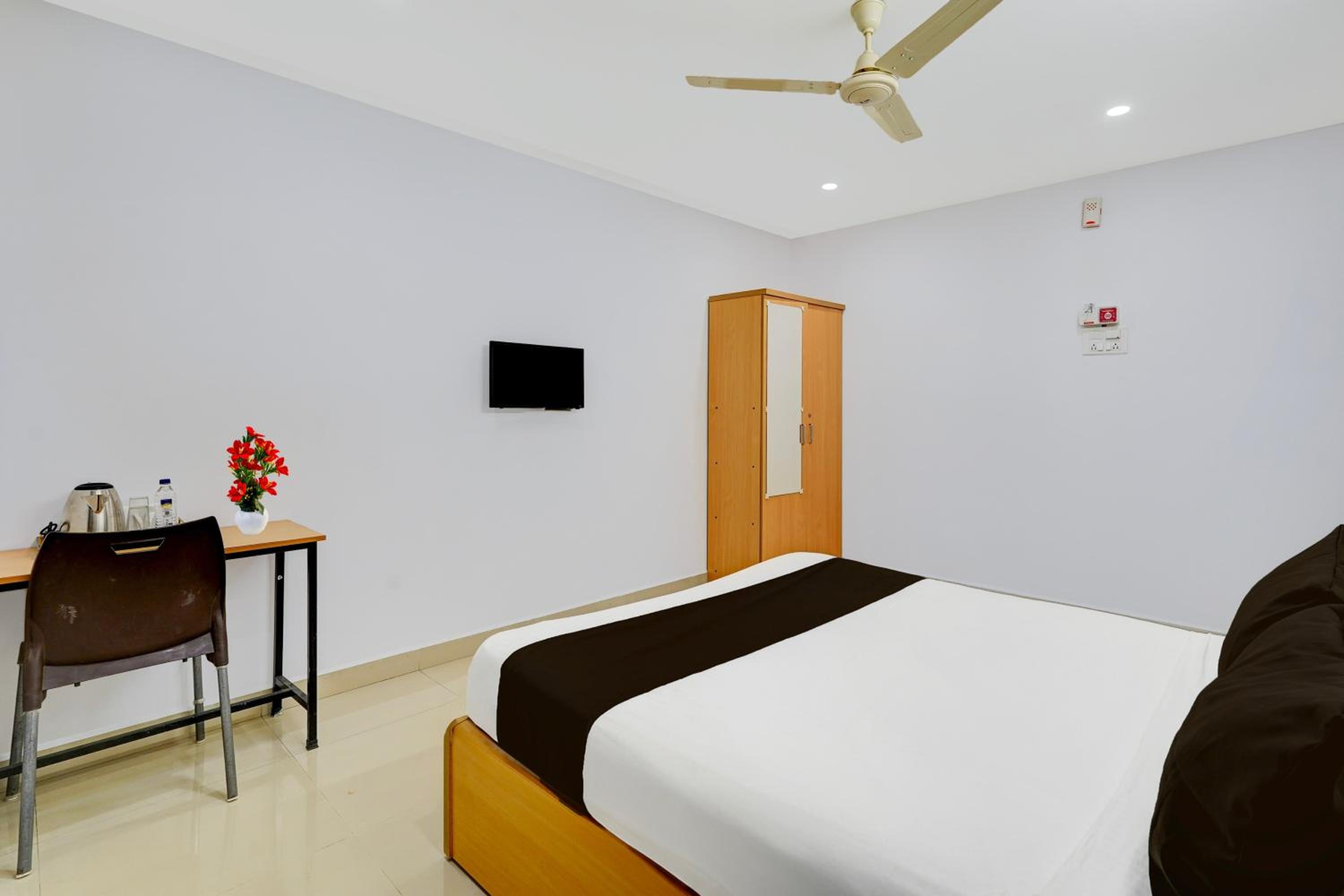 Deluxe Double Room photo 3