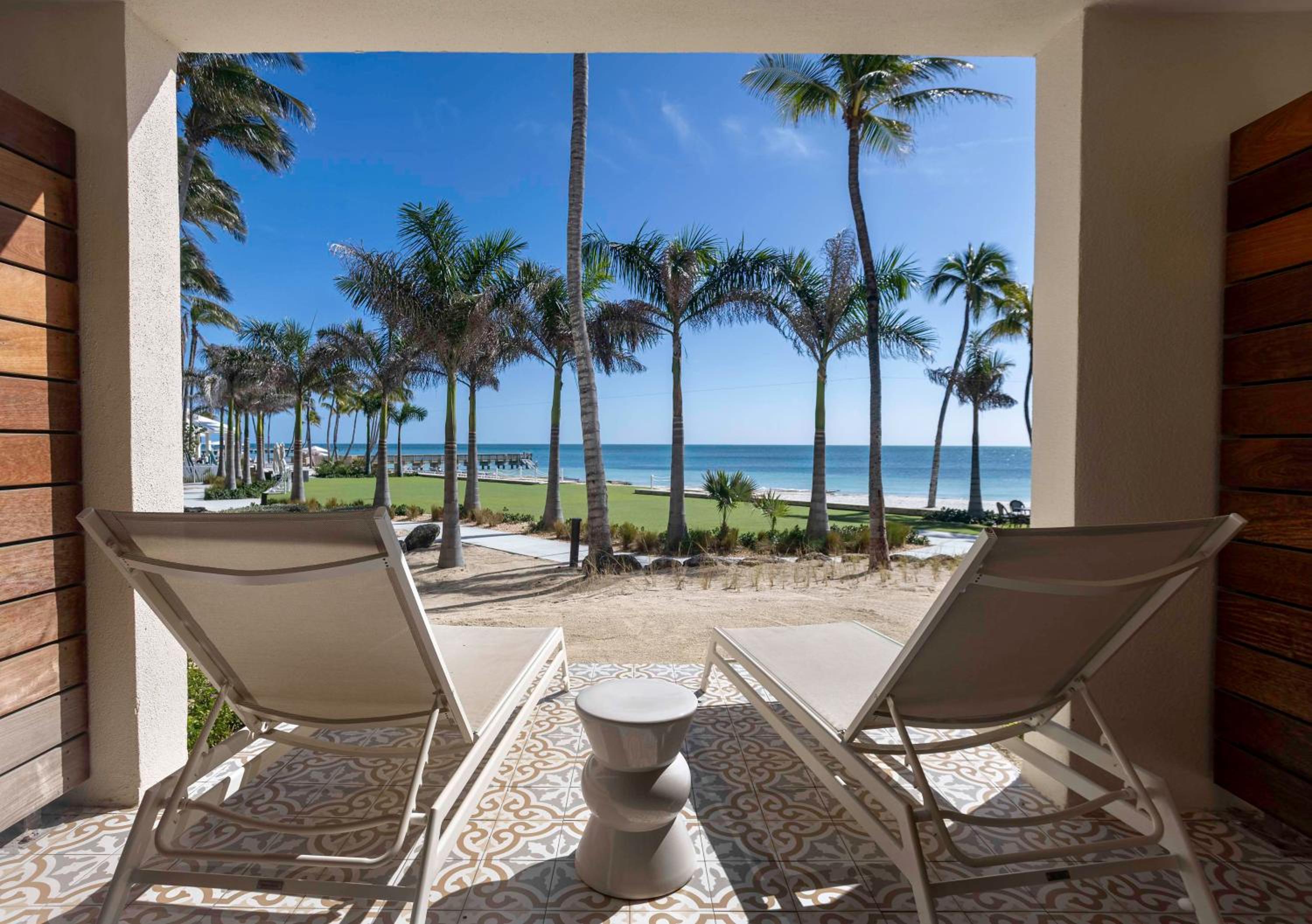 King Room - Beachfront Walkout