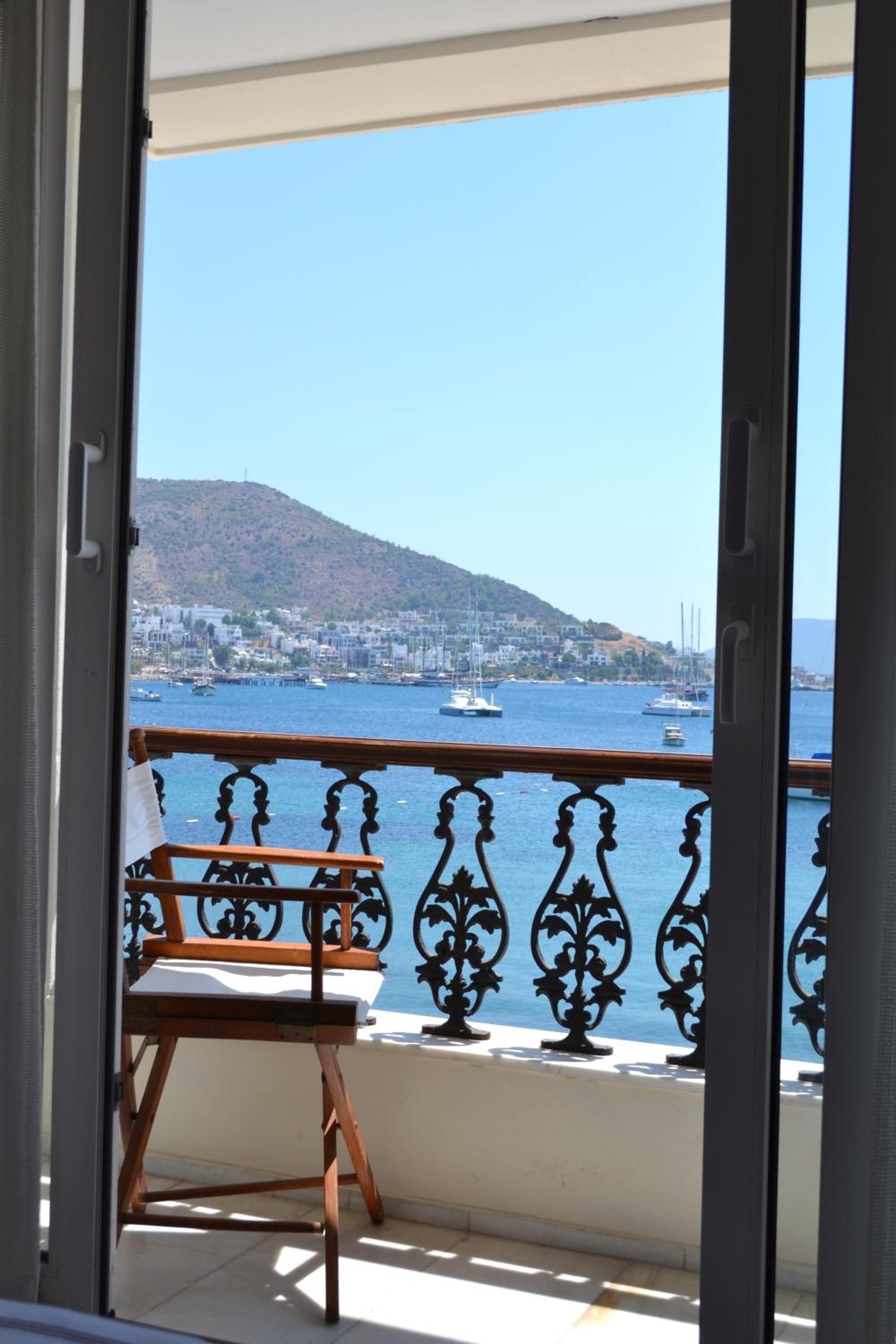 Sea View Standard Double or Twin Room  photo 2