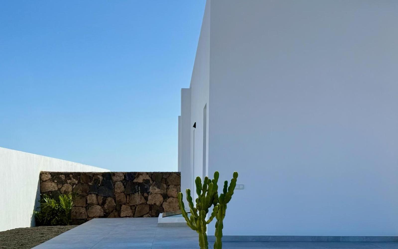 Villa photo 3