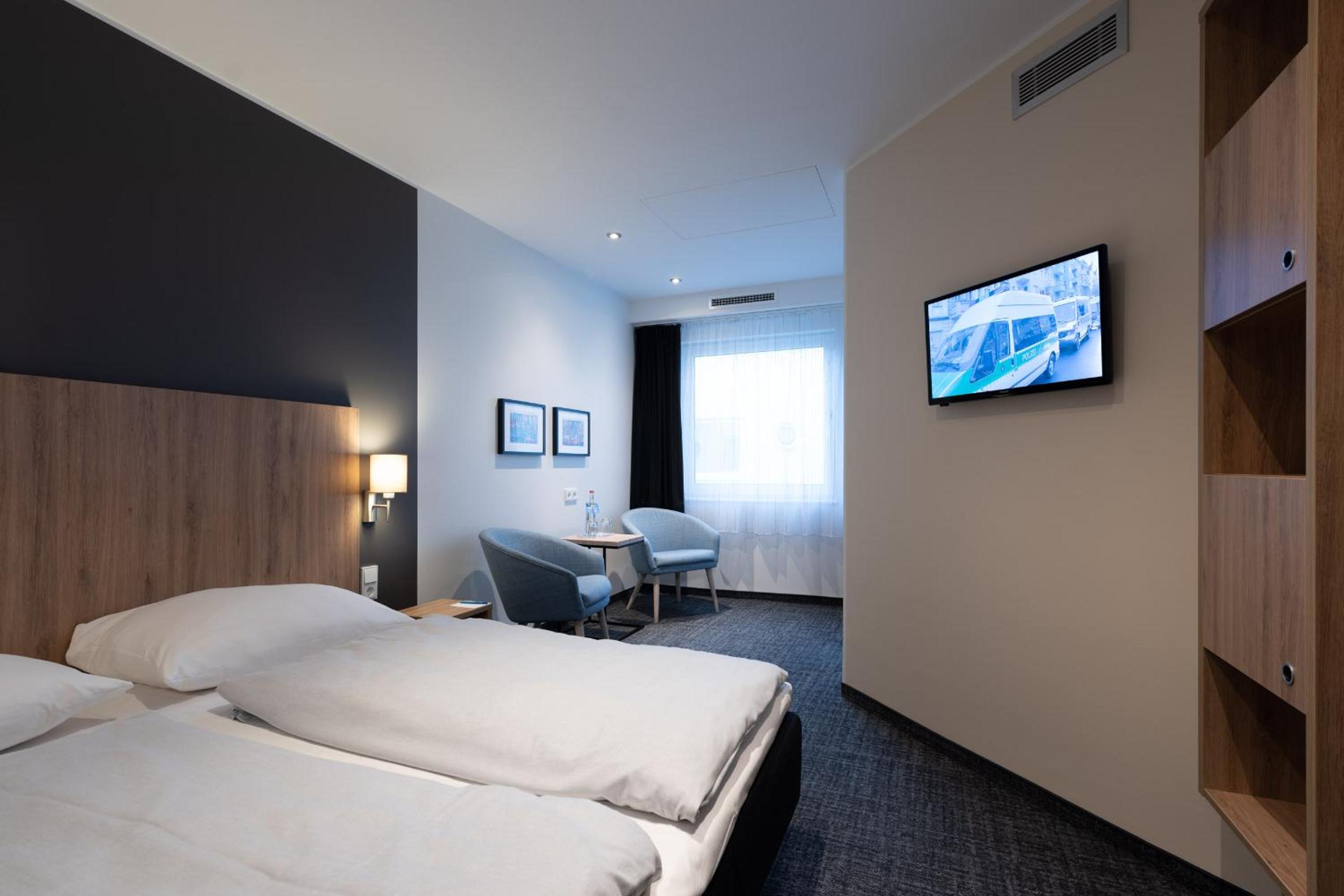 Double Room - Photo 1