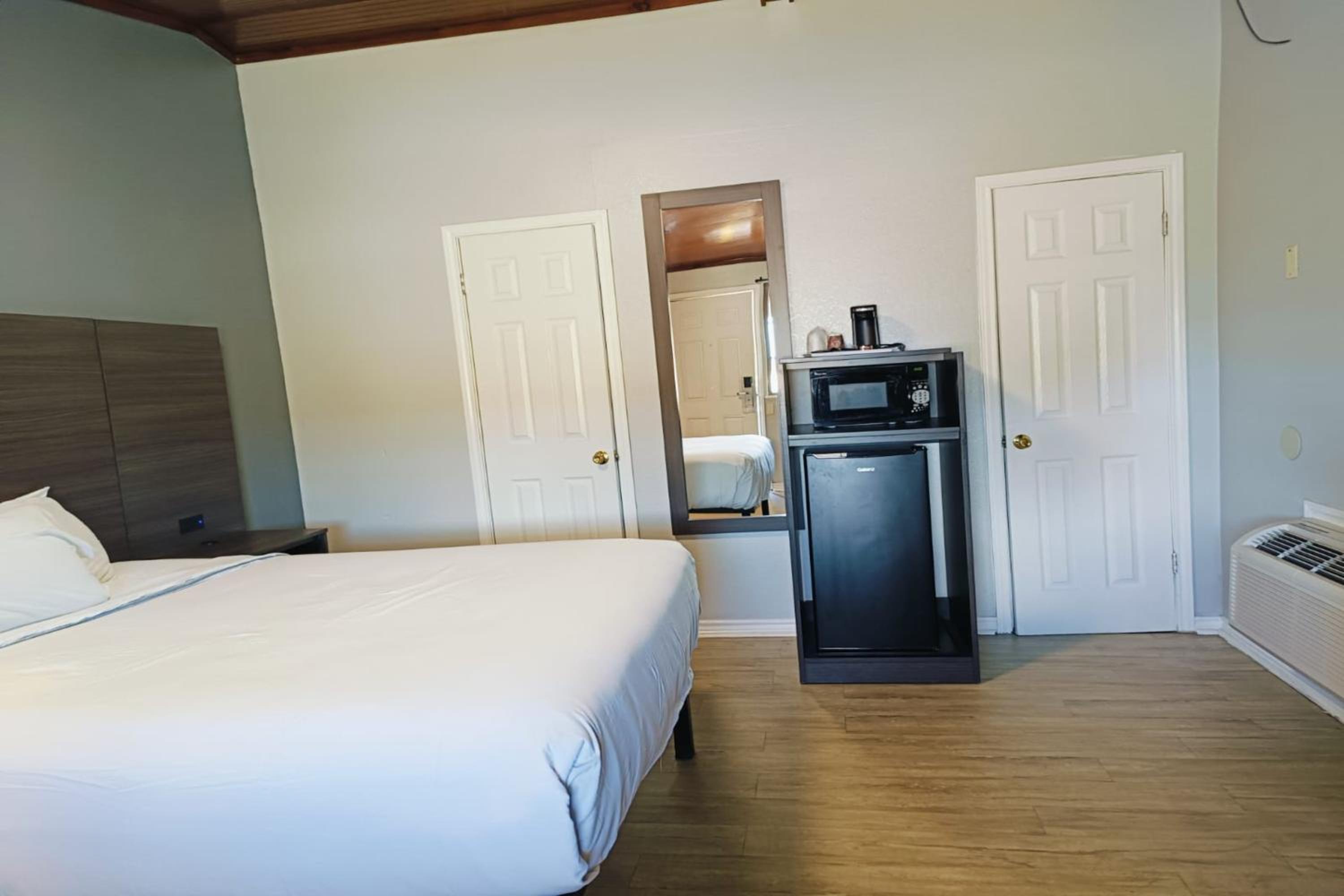 King Room - Photo 10