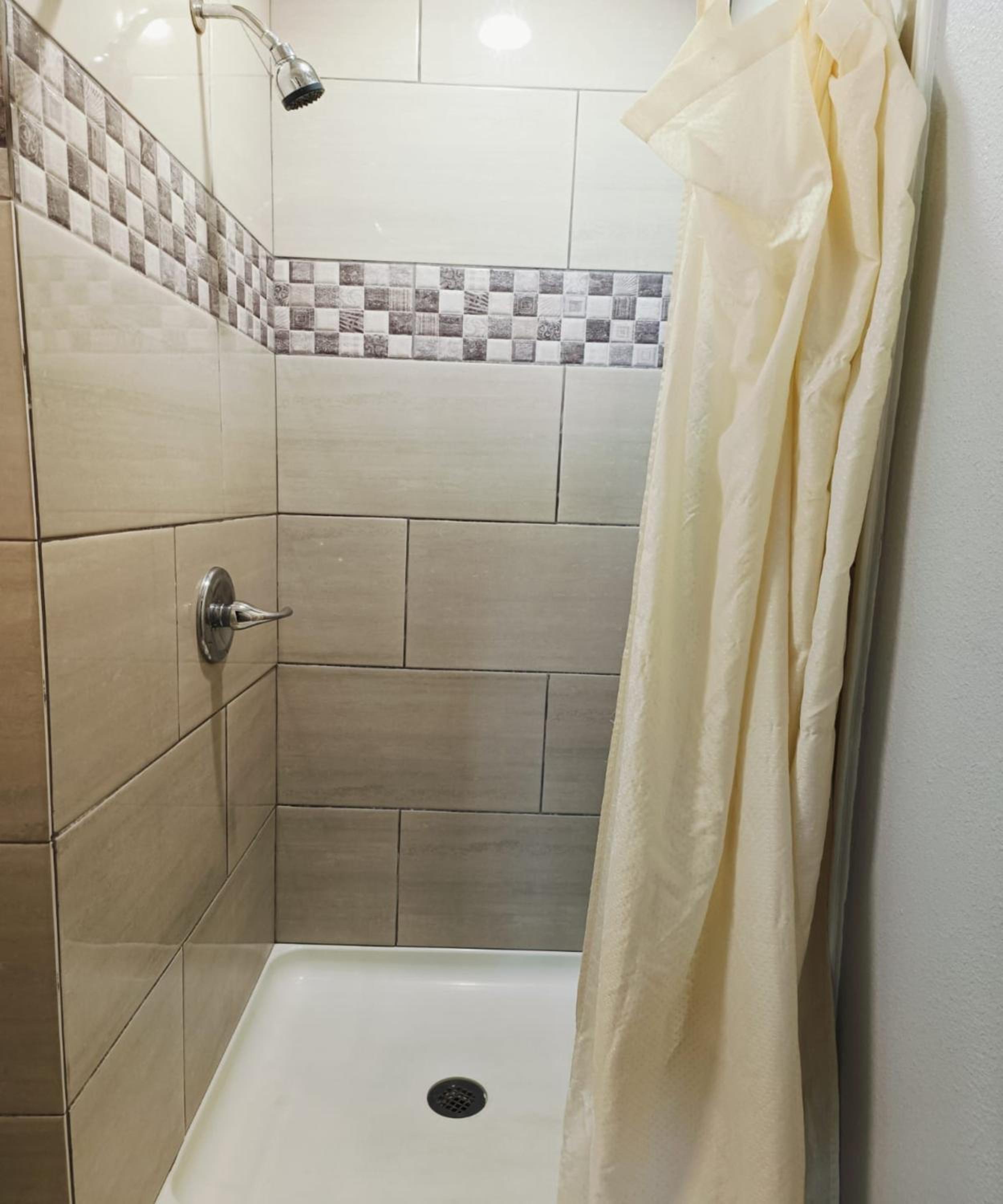 King Room - Photo 1