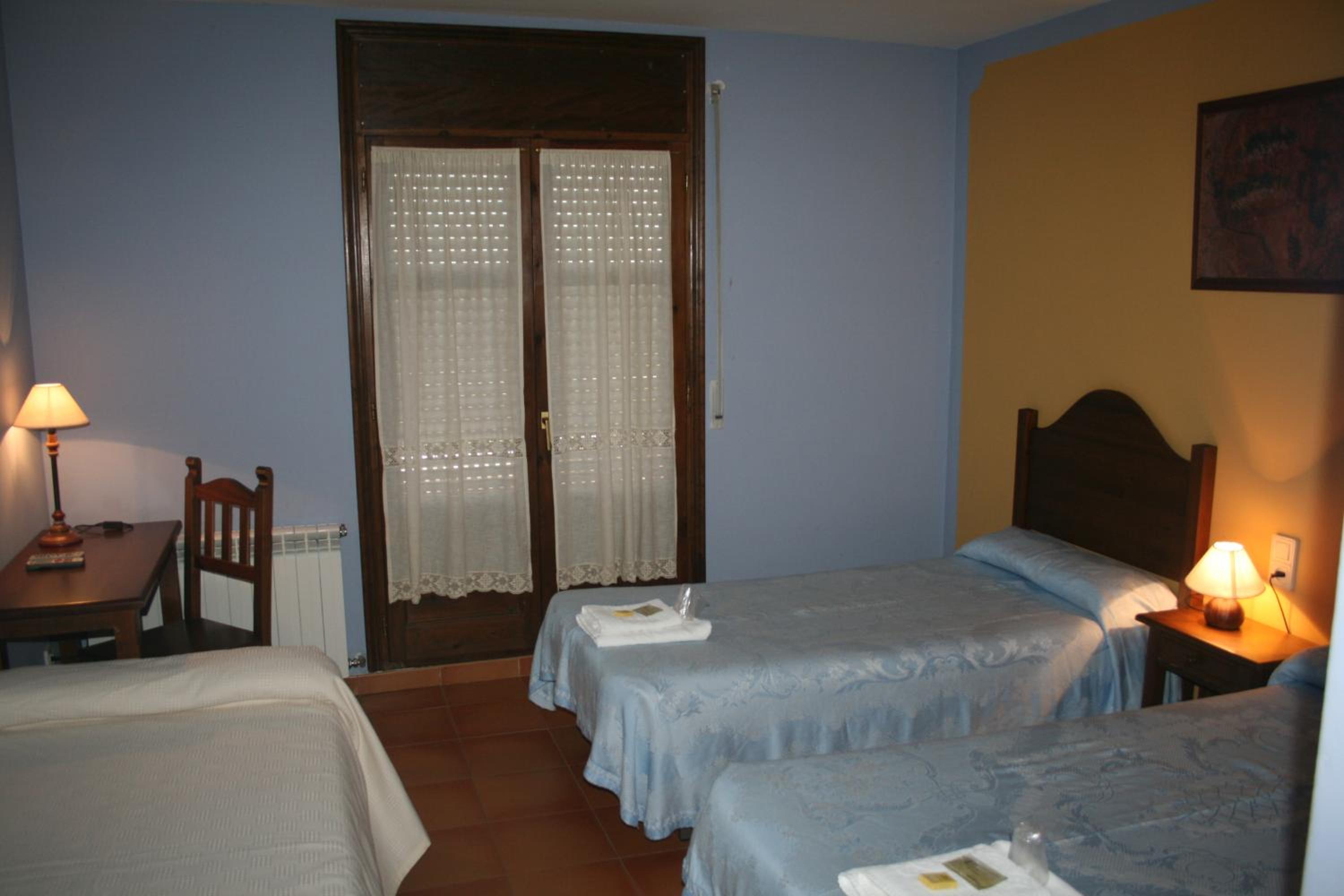 Habitación Doble o con Dos Camas