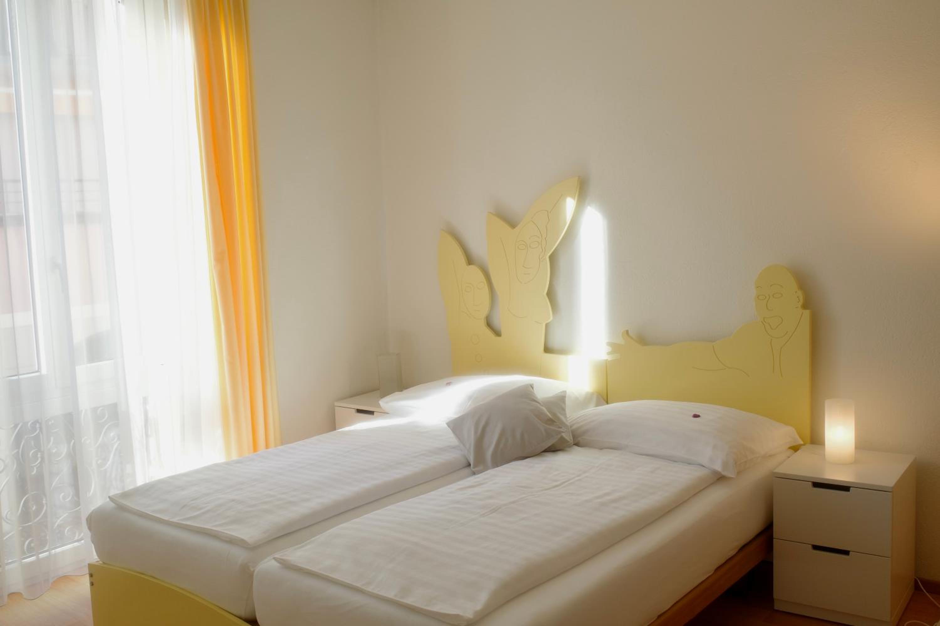 Deluxe One-Bedroom Apartment with City View