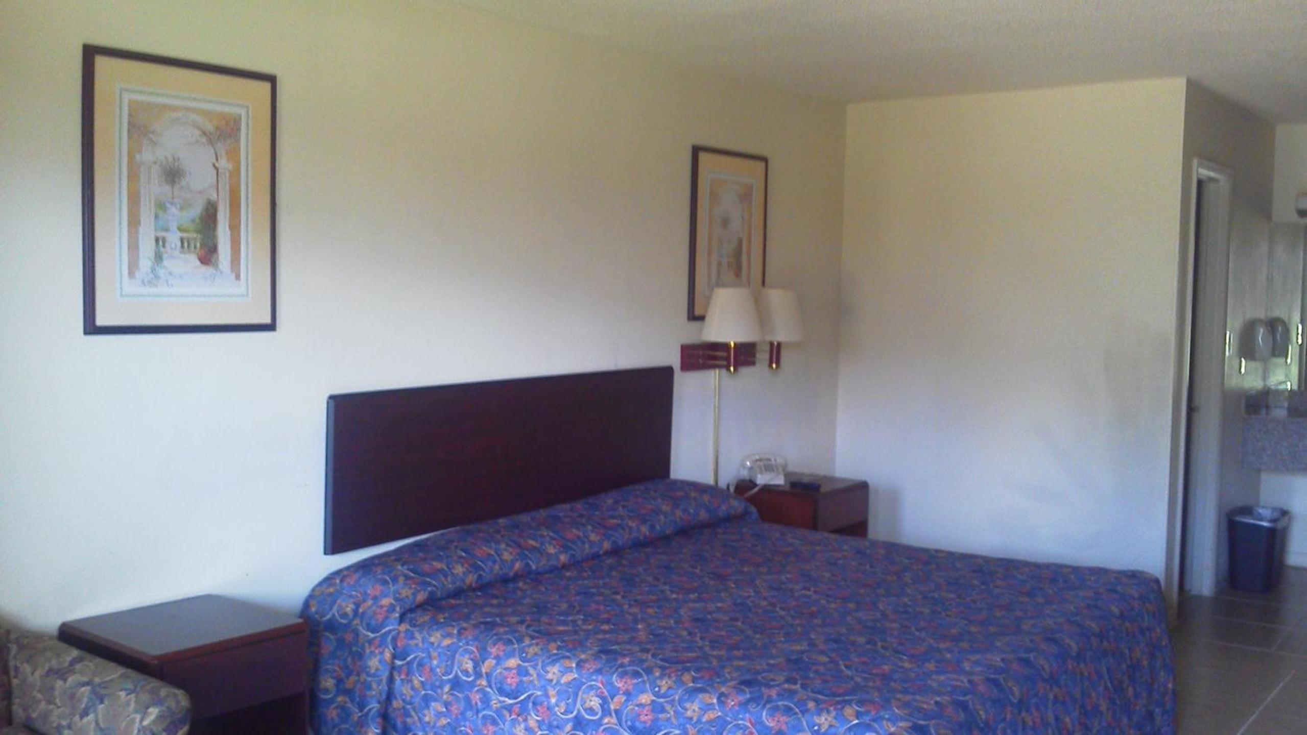 King Room - Smoking  - Photo 1