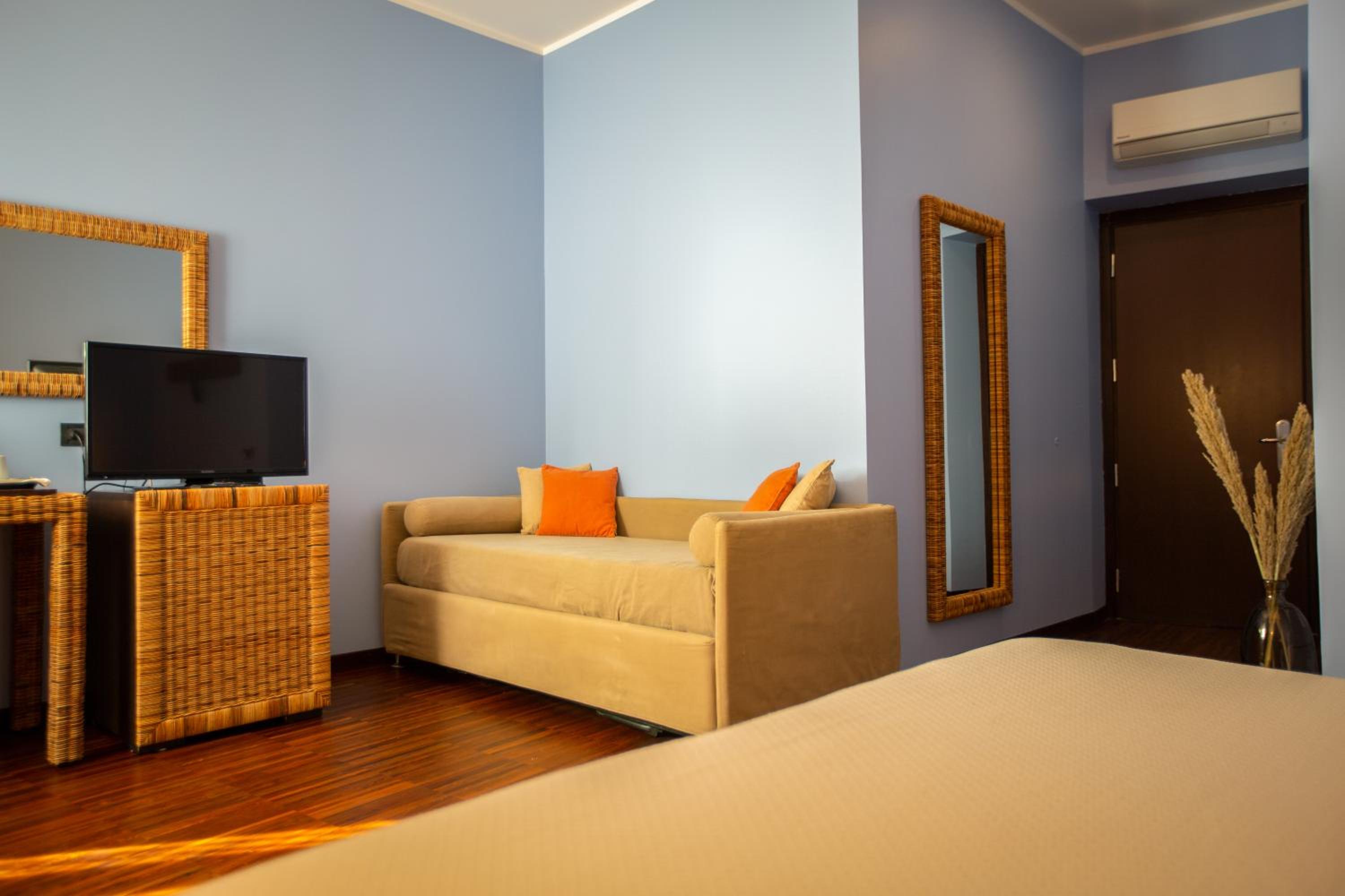 Classic Quadruple Room photo 1