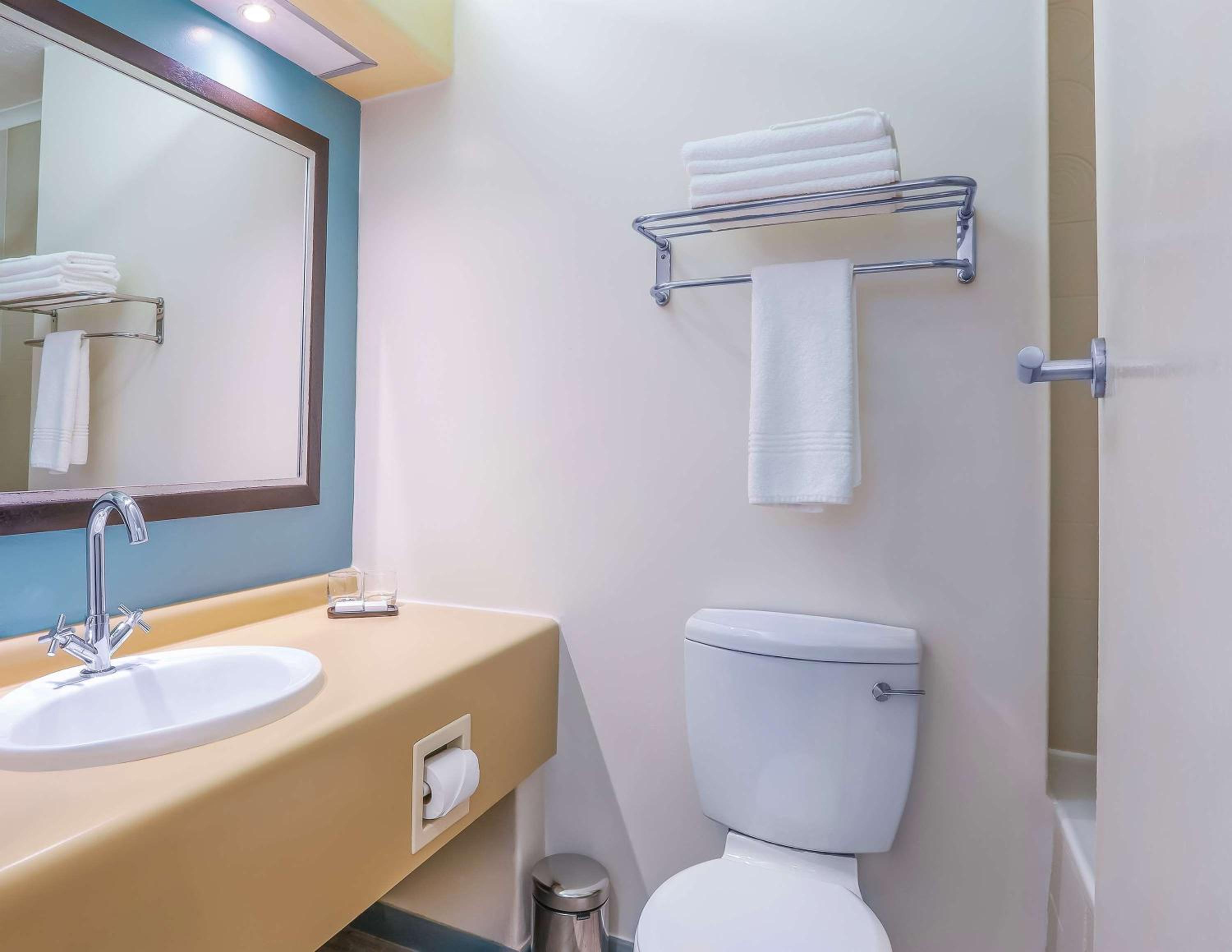 Executive Double Room - Non-Smoking - Photo 2