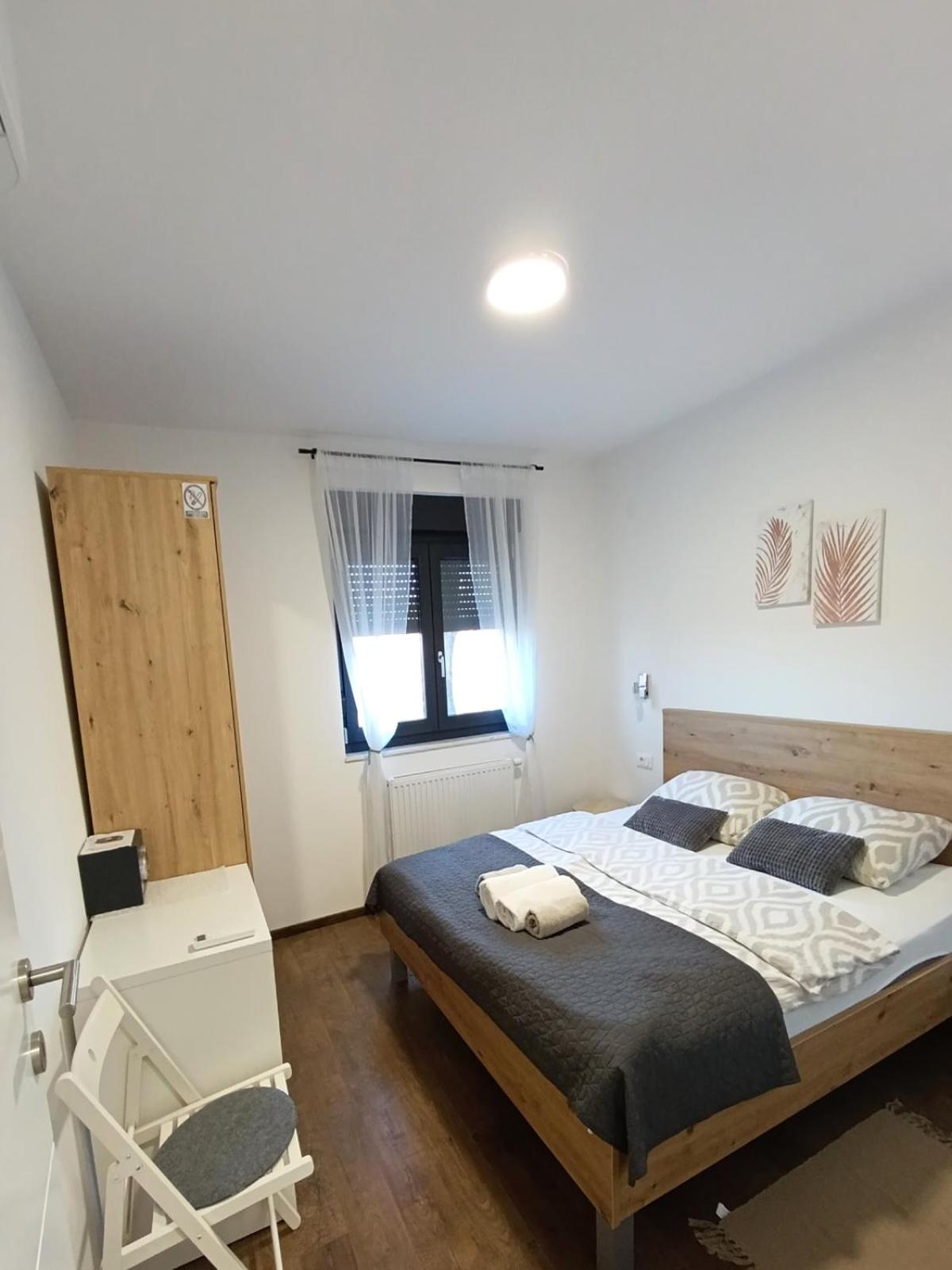 One-Bedroom Premium Apartment - Photo 6