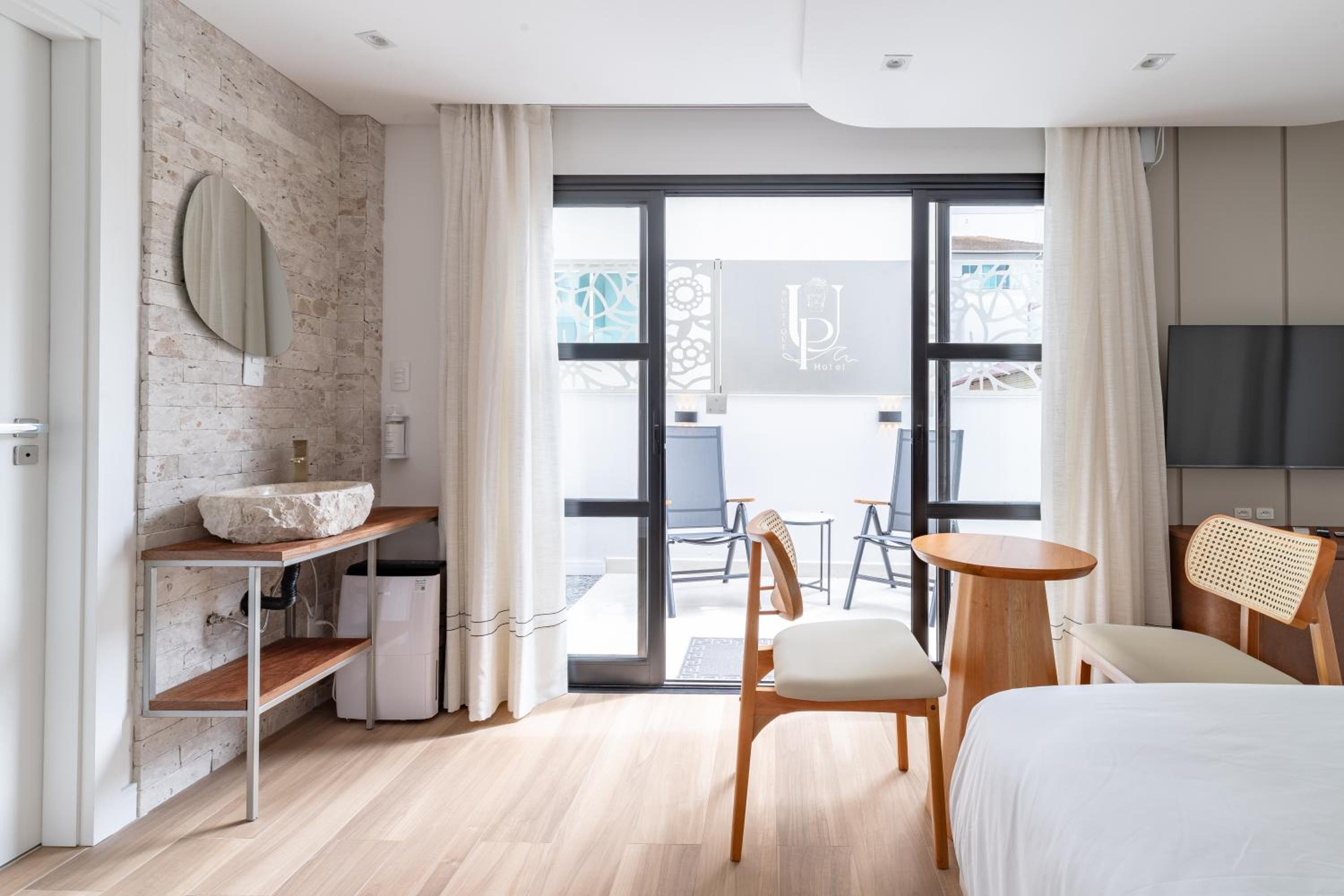 Double Room With Spa Bath photo 3