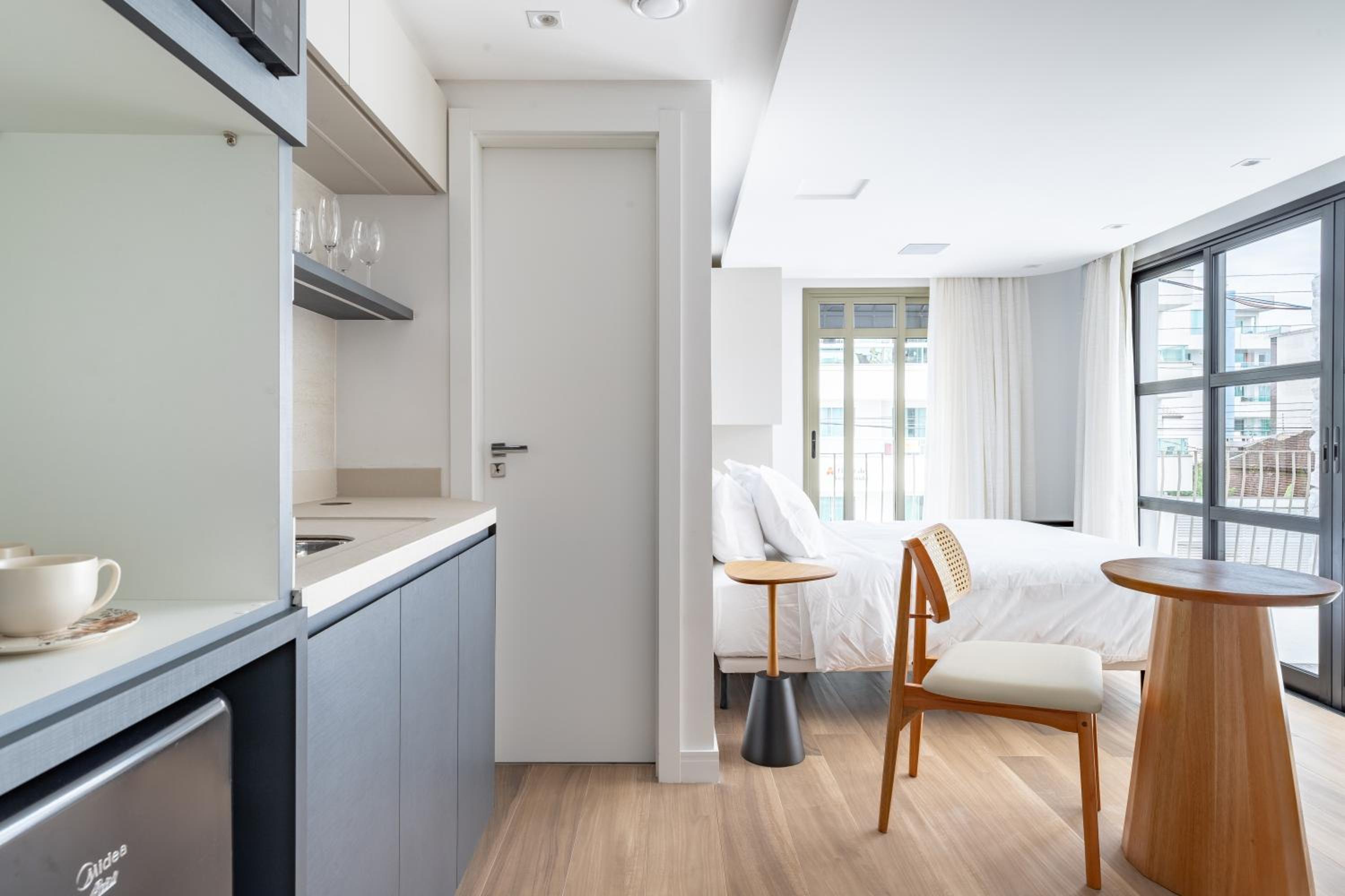 Deluxe Double Room With Bath photo 2