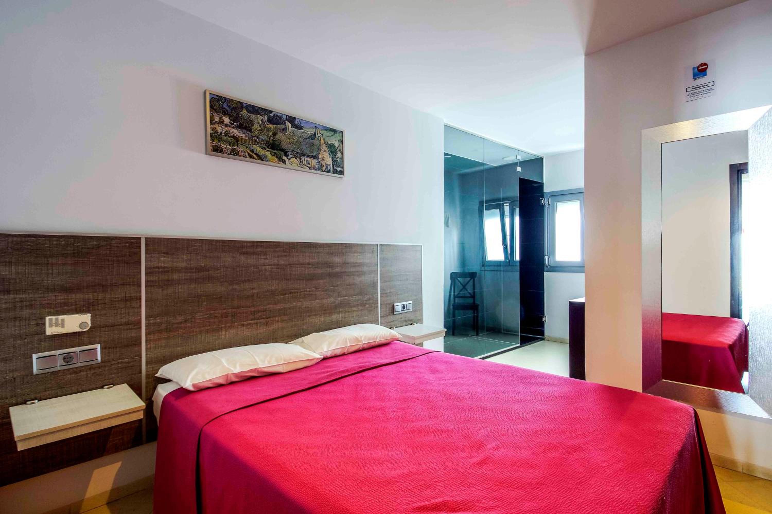 Double Room - Photo 1