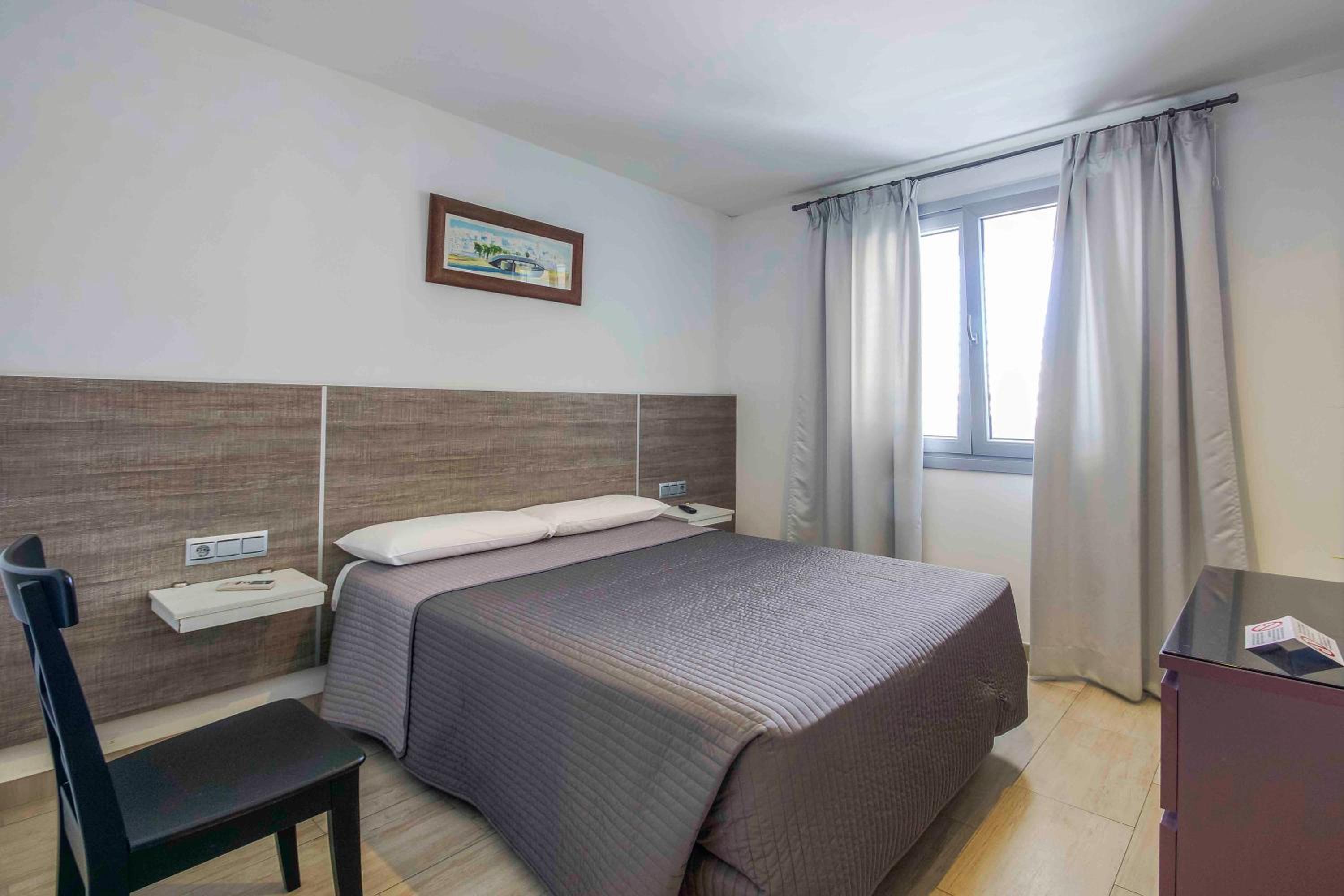 Double Room - Photo 13