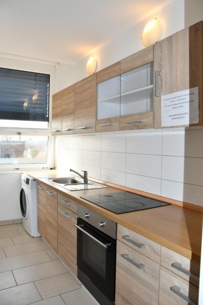 Economy Double Room with Shared Bathroom photo 2