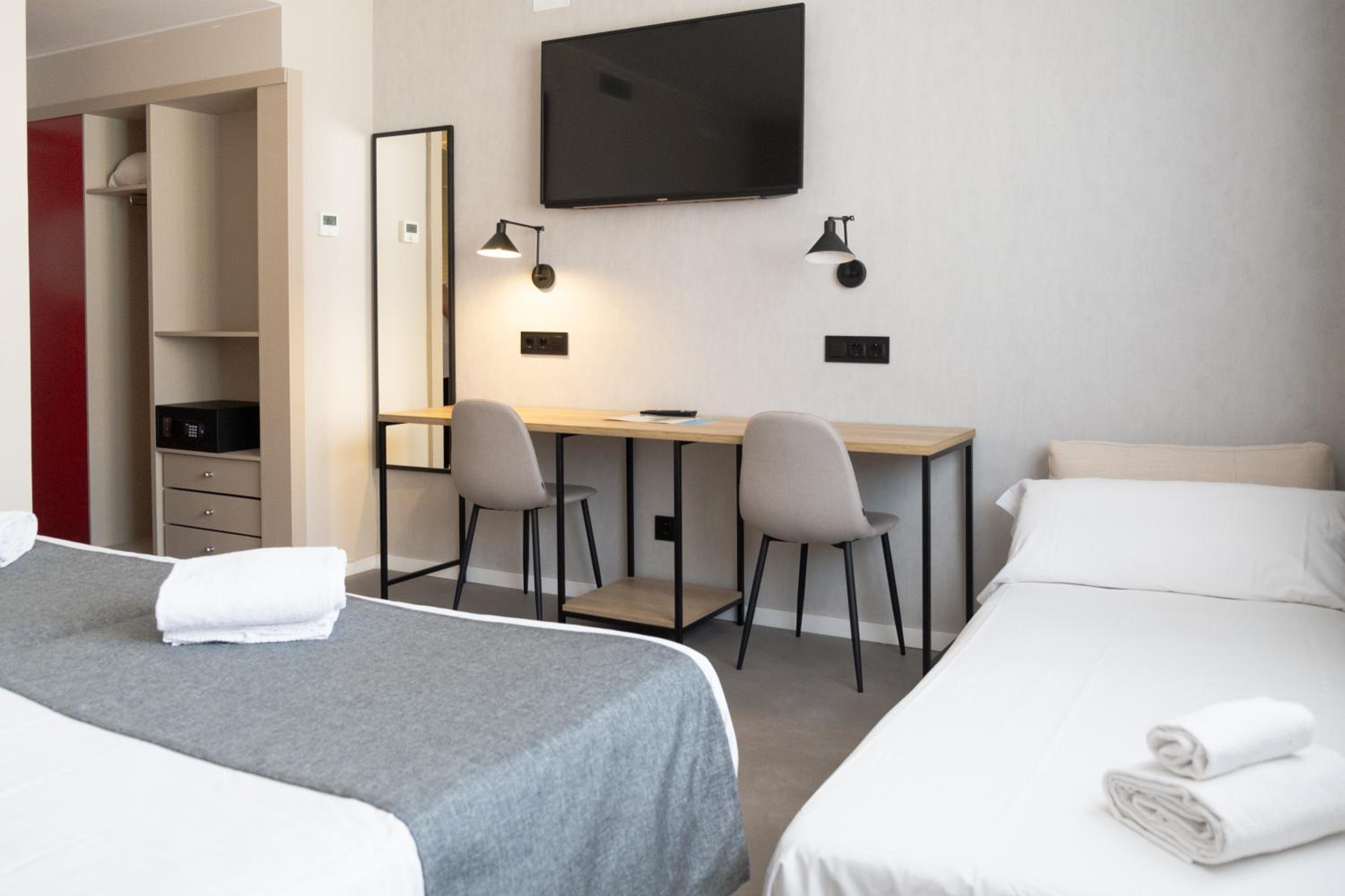Superior Triple Room with Balcony