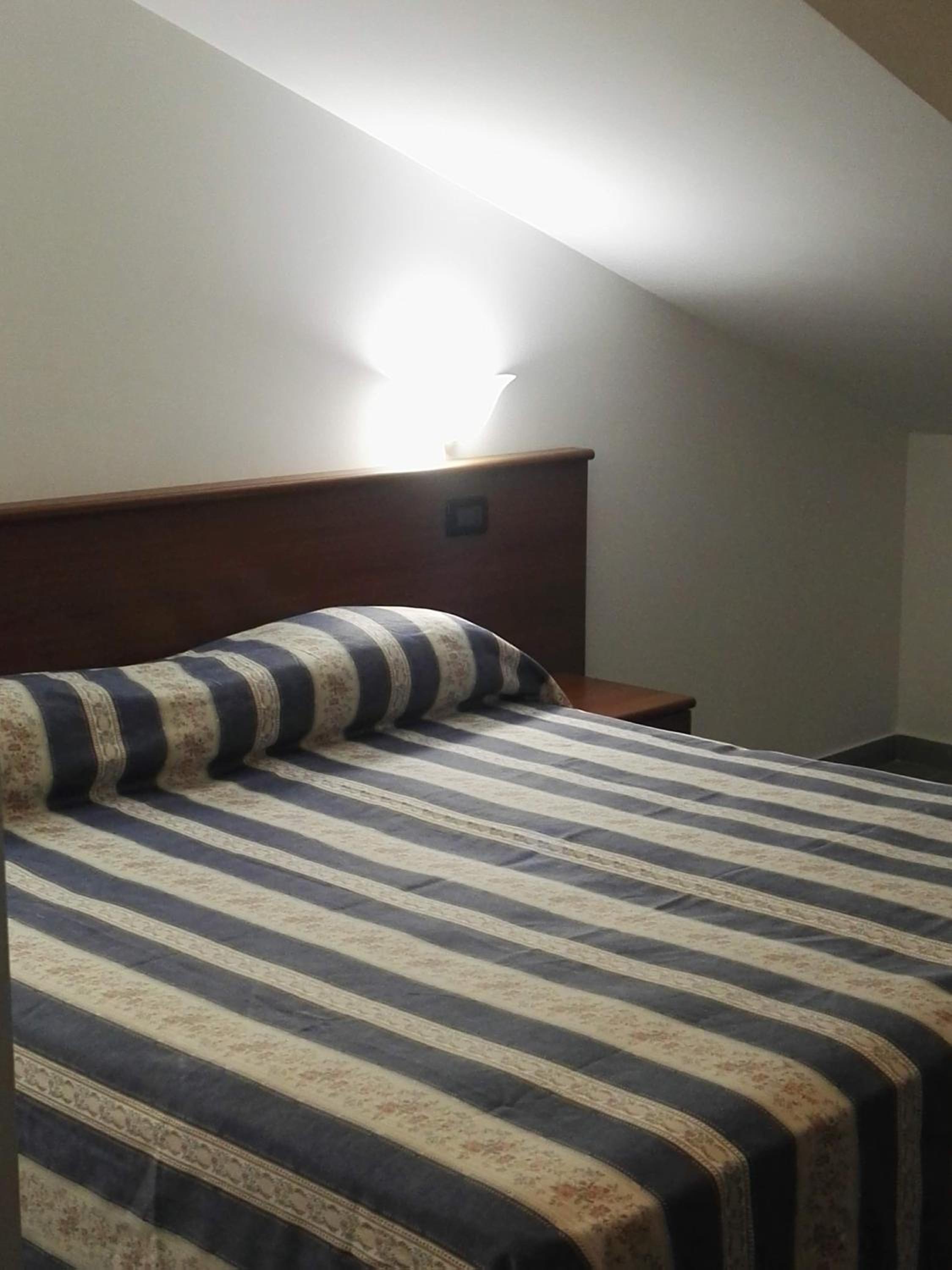  Inter-Connecting Room - Photo 4