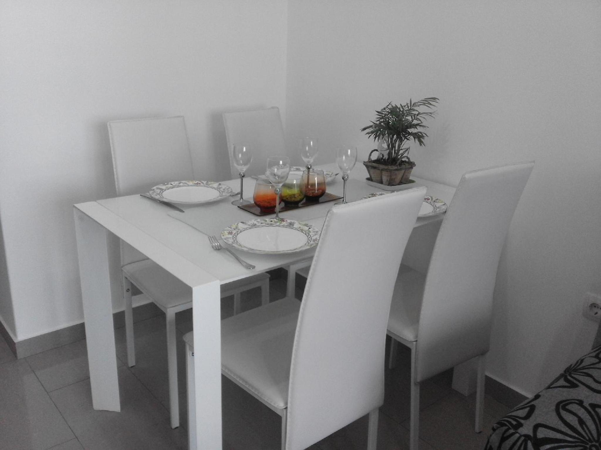 Comfort One-Bedroom Apartment with Sea View  - Photo 1