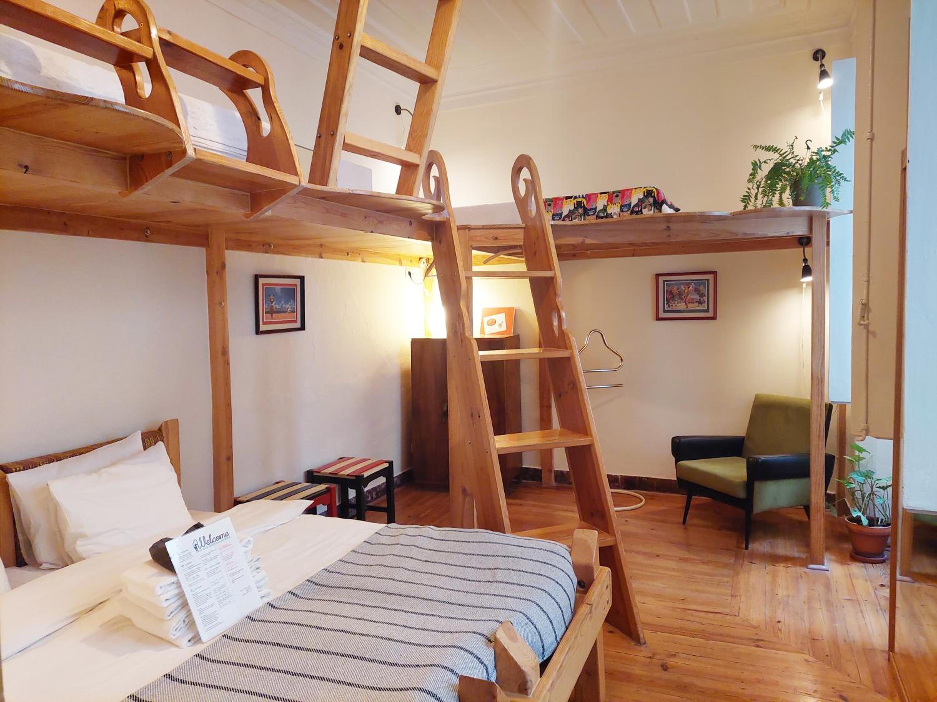 Triple Room with Private External Bathroom photo 2