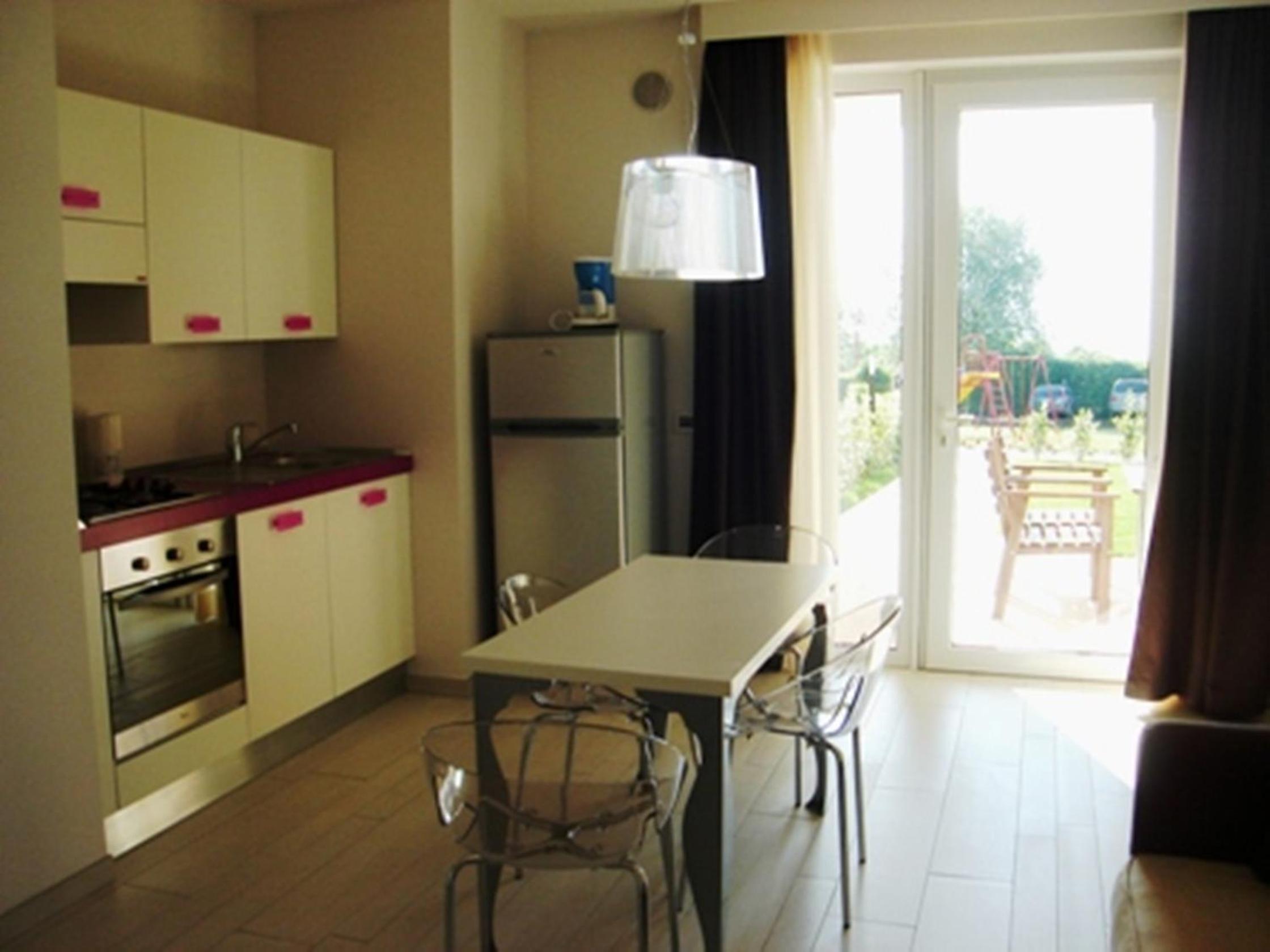 Comfort One-Bedroom Apartment with Terrace and Frontal Lake View - Photo 9