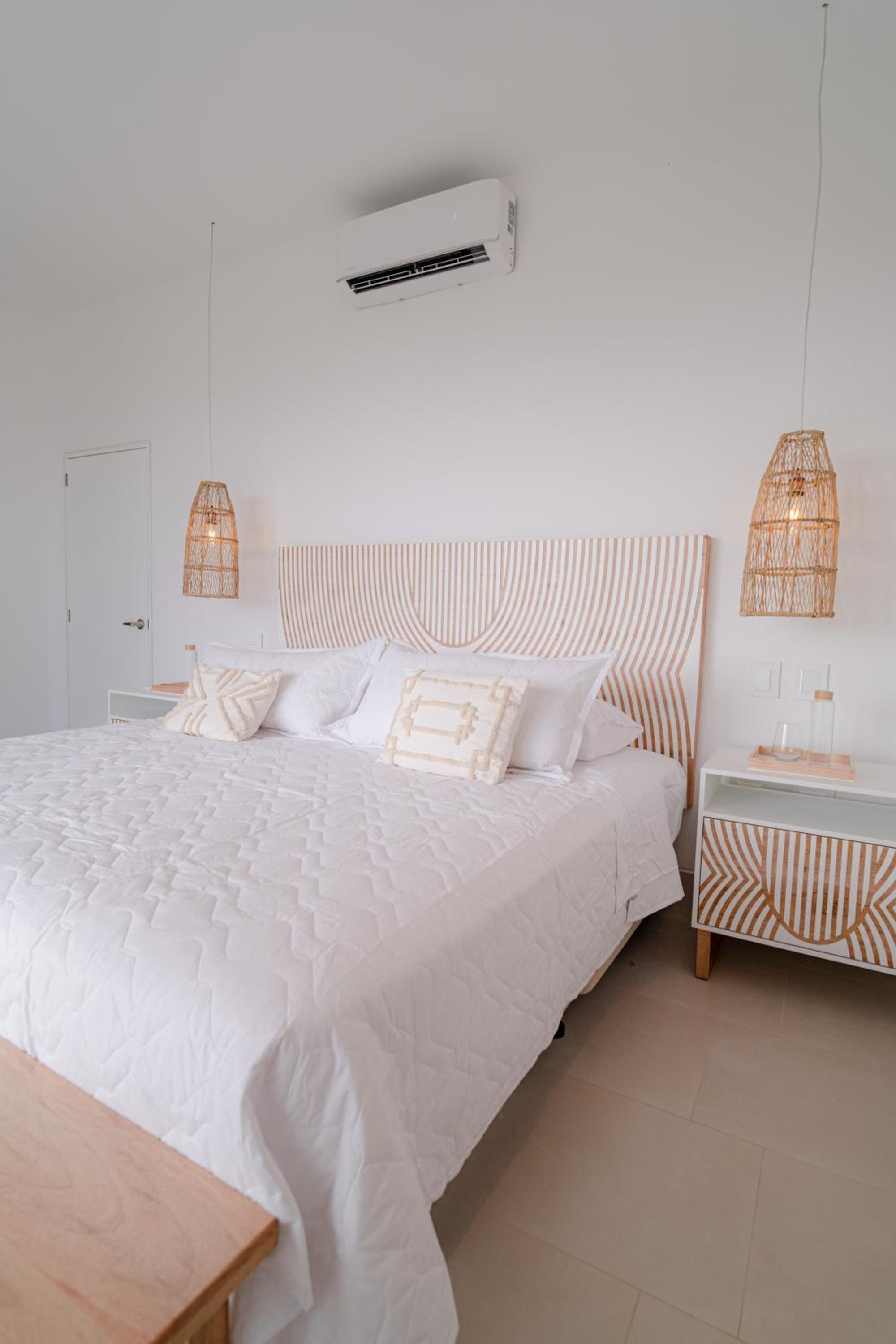 Three-Bedroom Villa photo 2