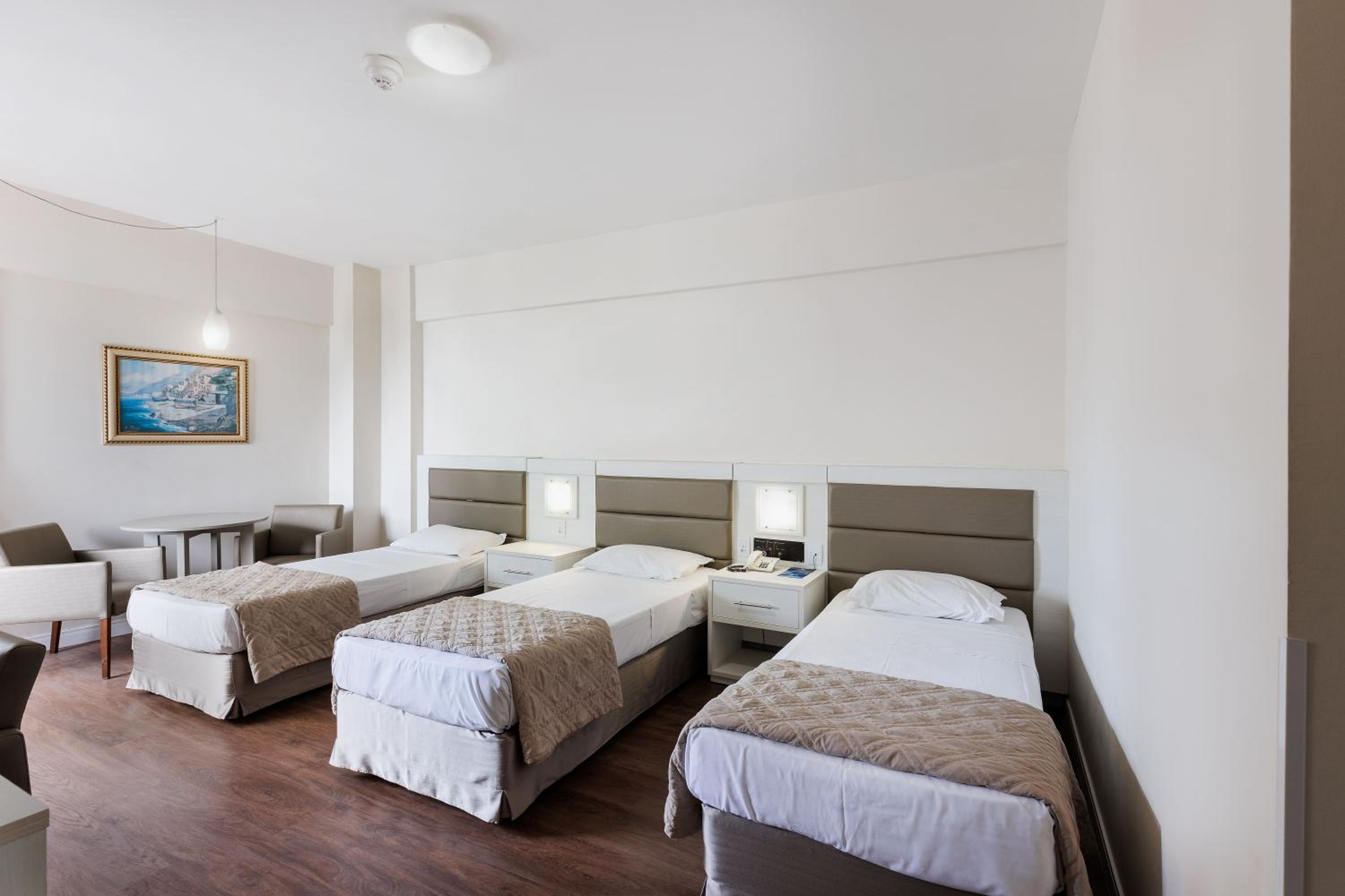 Luxury Triple Room