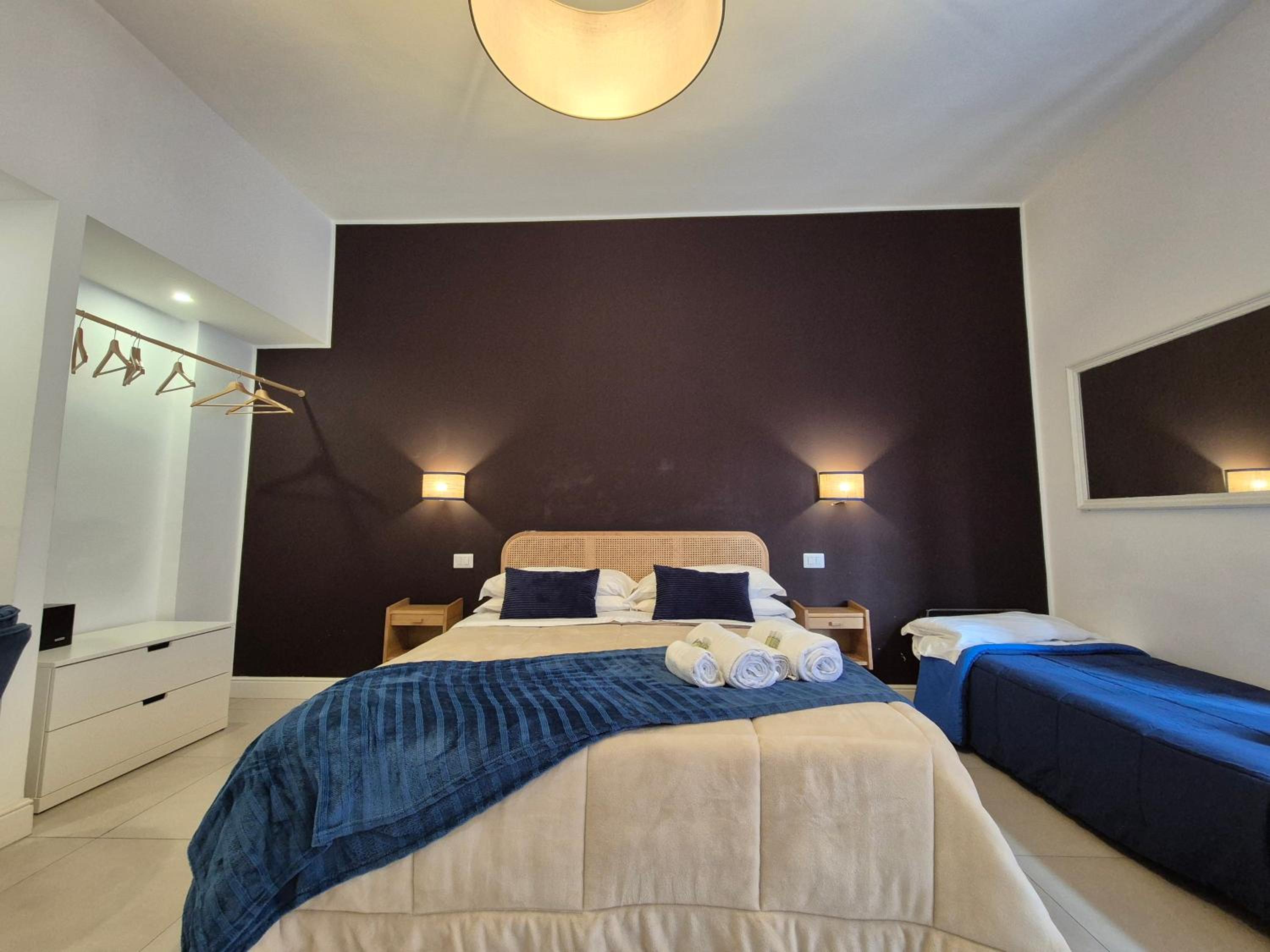 Luxury Triple Room