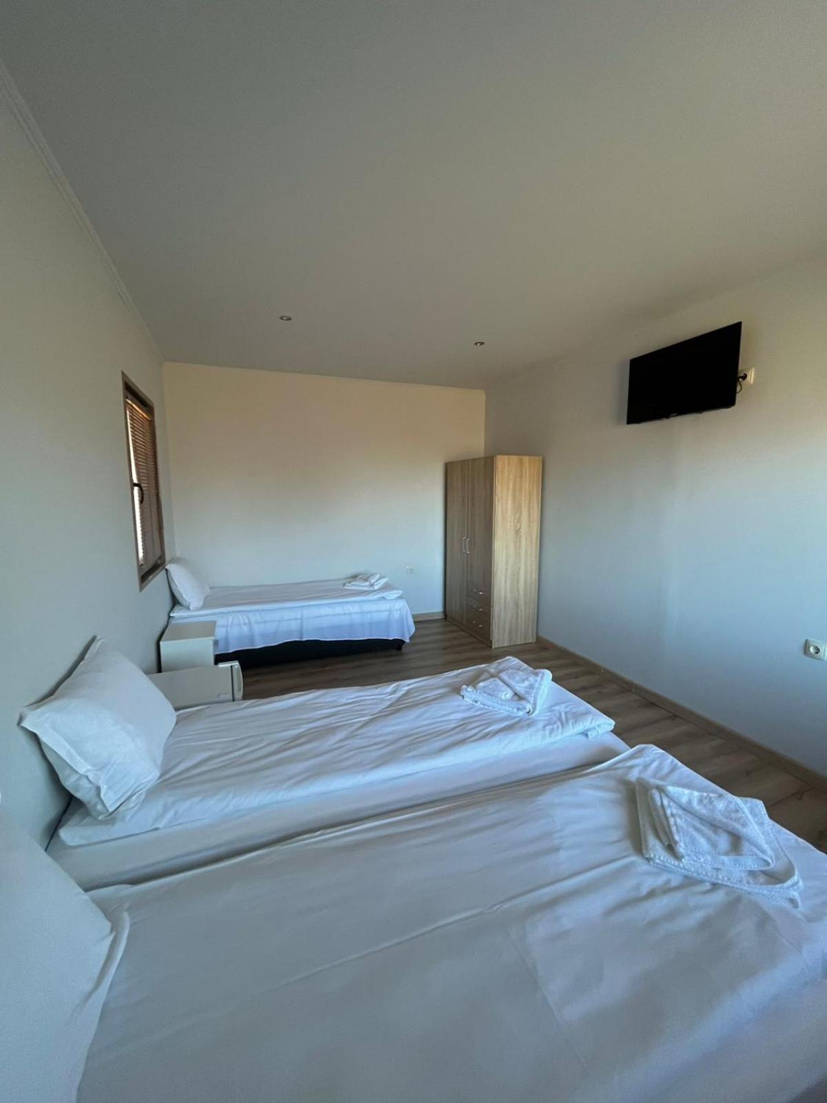 Double Room with Park View photo 3