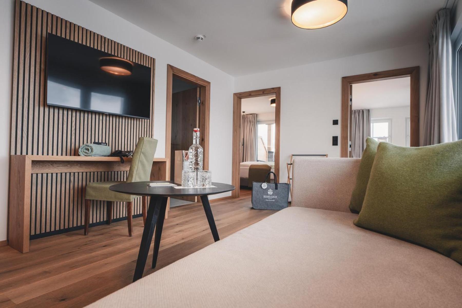 Deluxe Suite