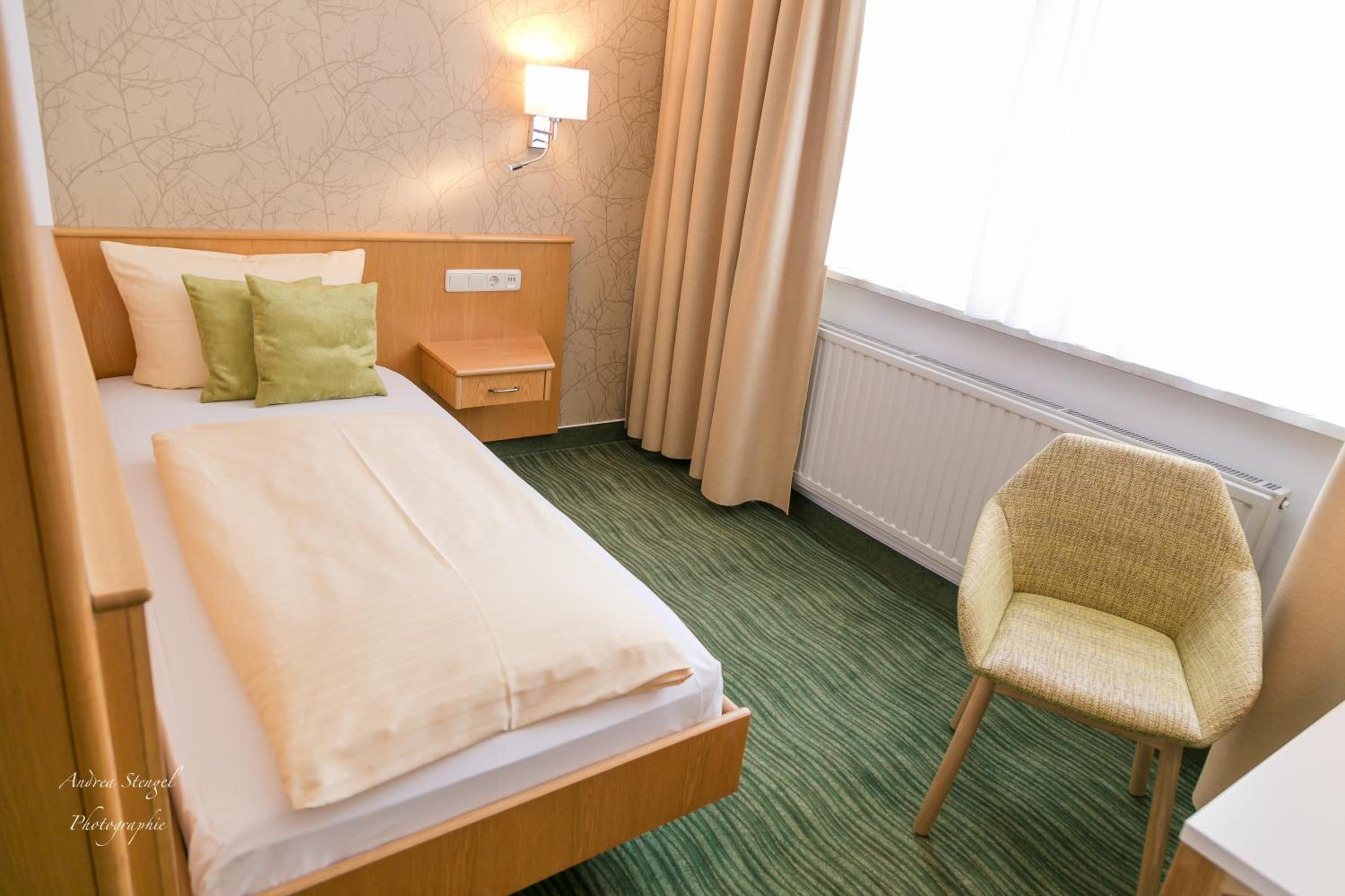 Standard Single Room photo 2