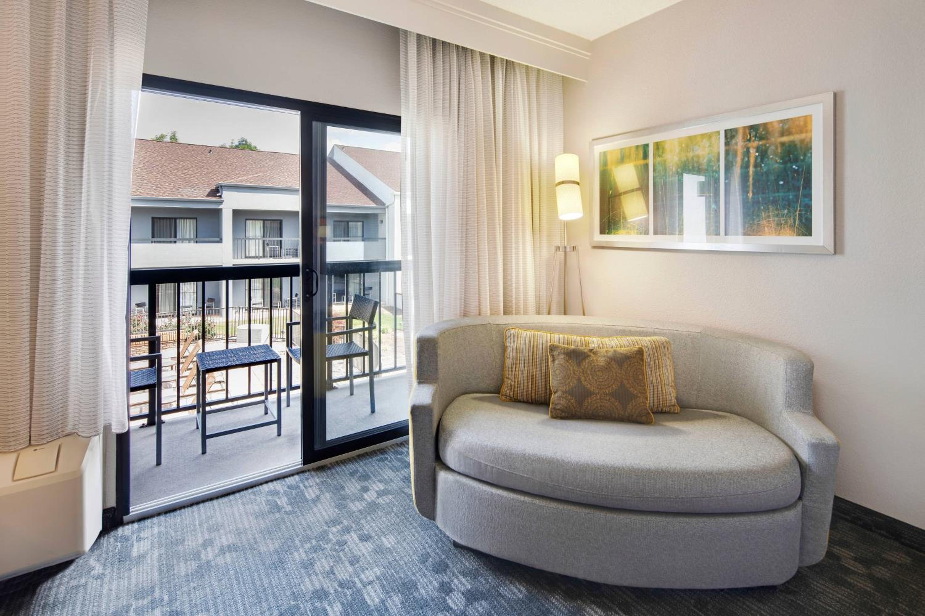 King Room with Sofa Bed and Adapted Tub - Mobility and Hearing Accessible