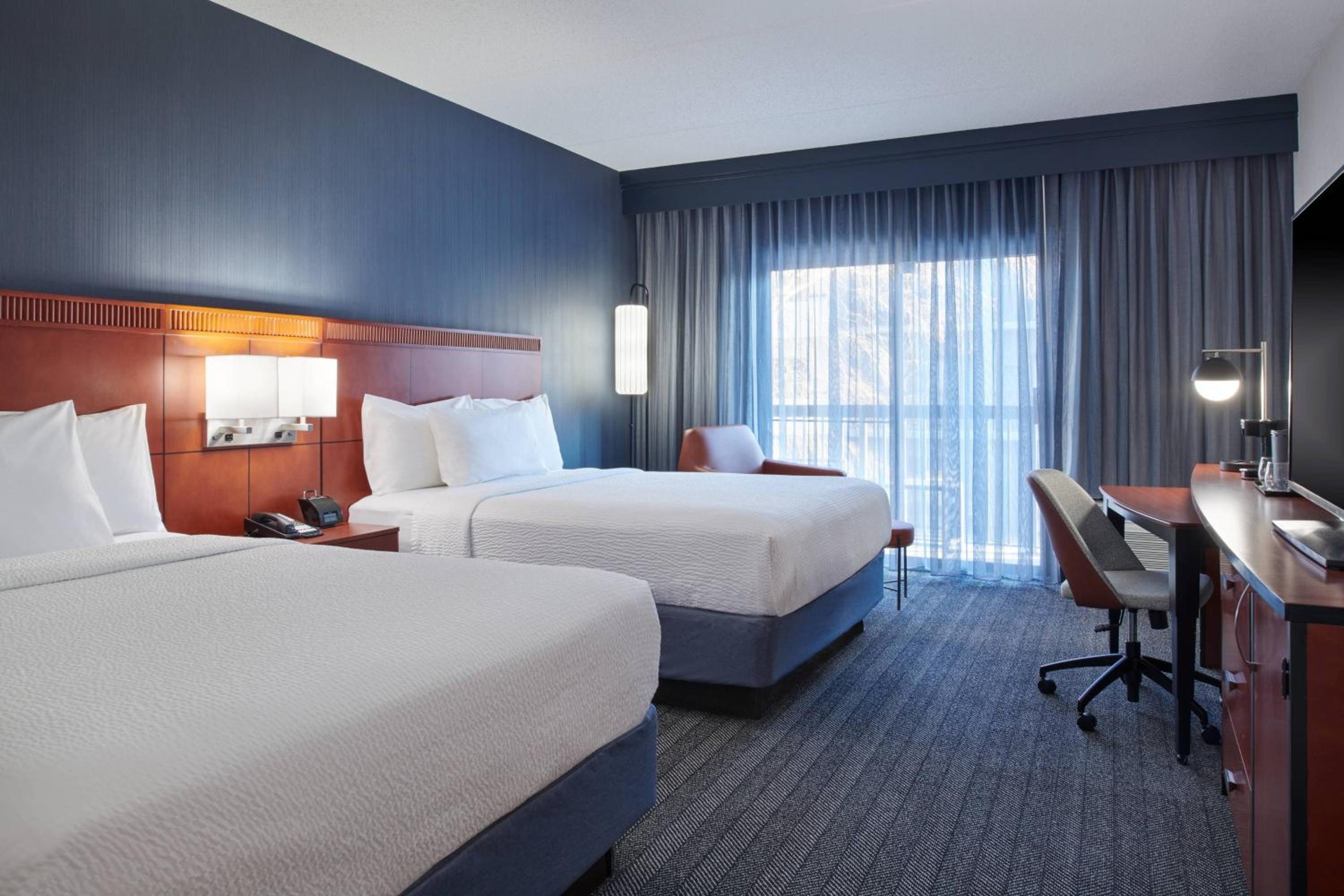 Queen Room with Two Queen Beds - Hearing Accessible - Photo 1