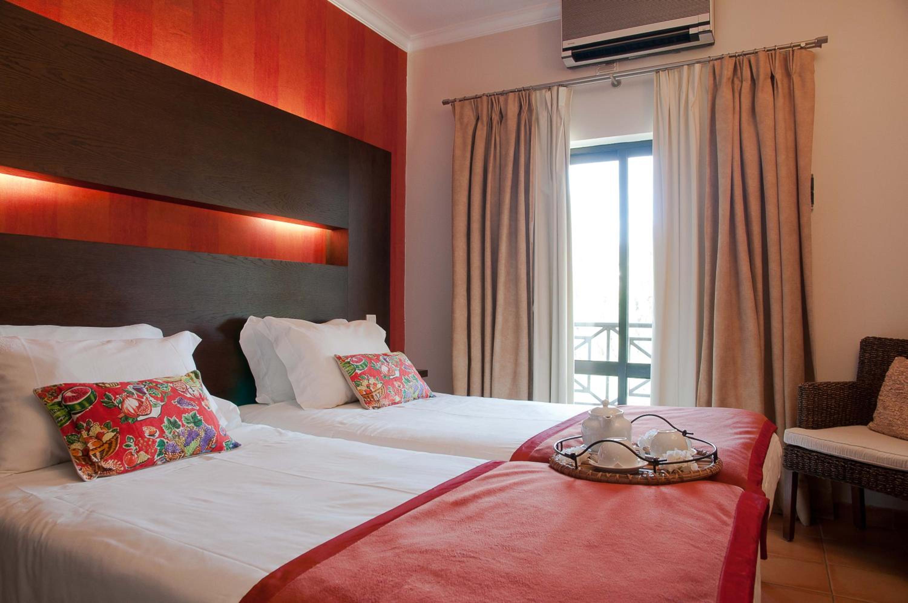 Twin Room - Photo 15