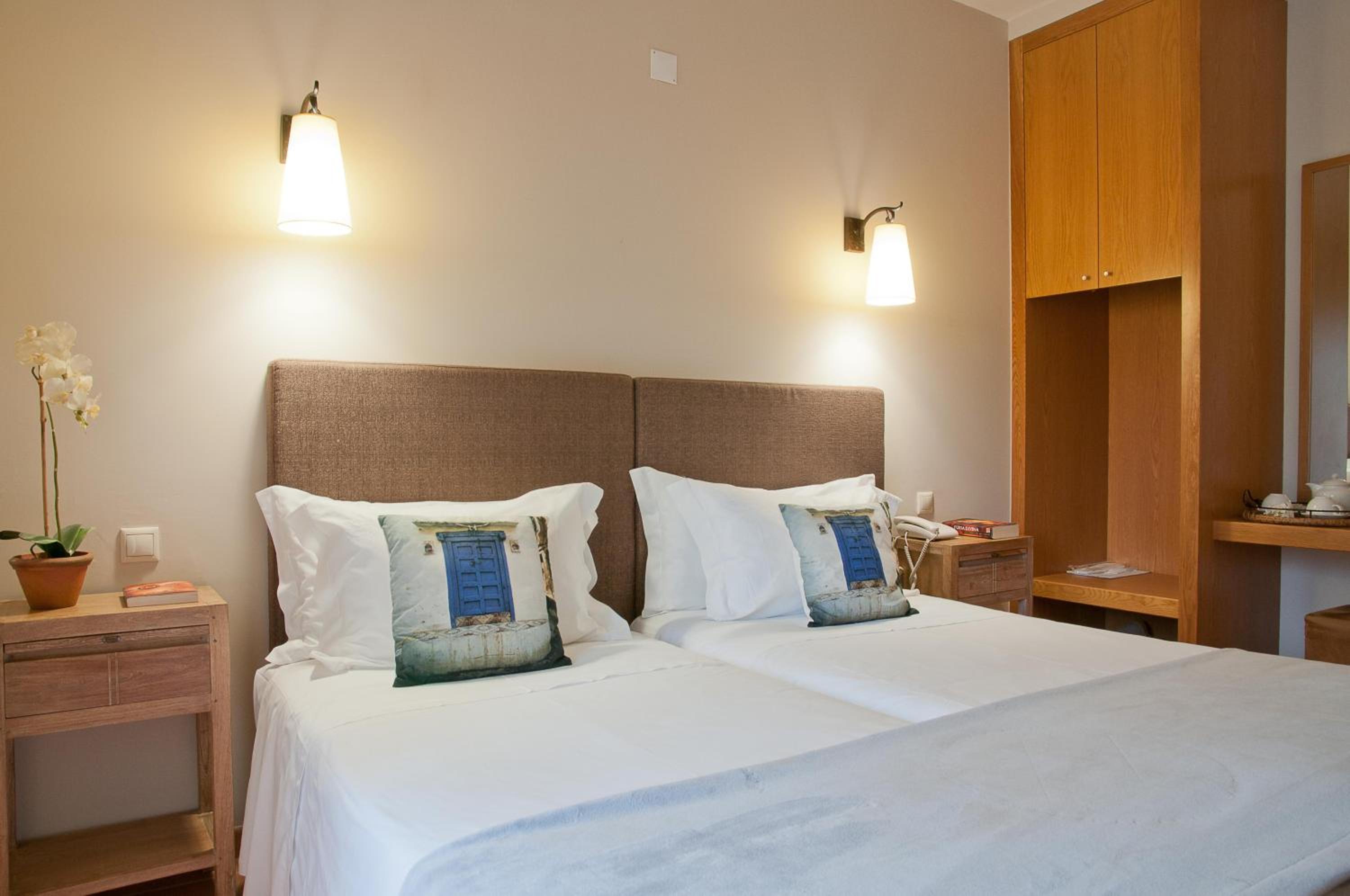 Twin Room - Photo 21