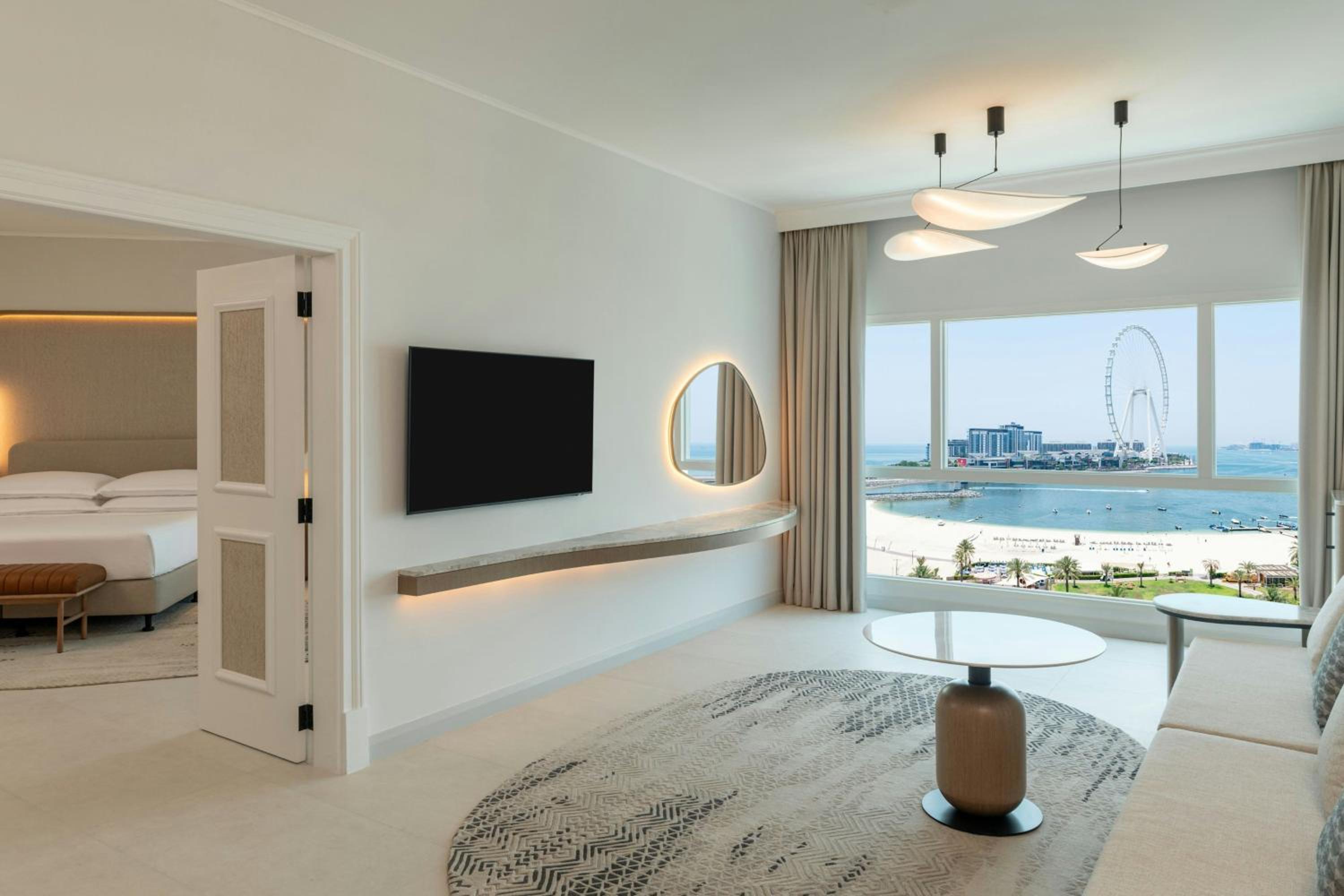 Premium Suite Sea View - Including Lounge Access with Afternoon Tea, Evening Cocktail Hours, Soft Refreshments & Canapes, Private beach Access