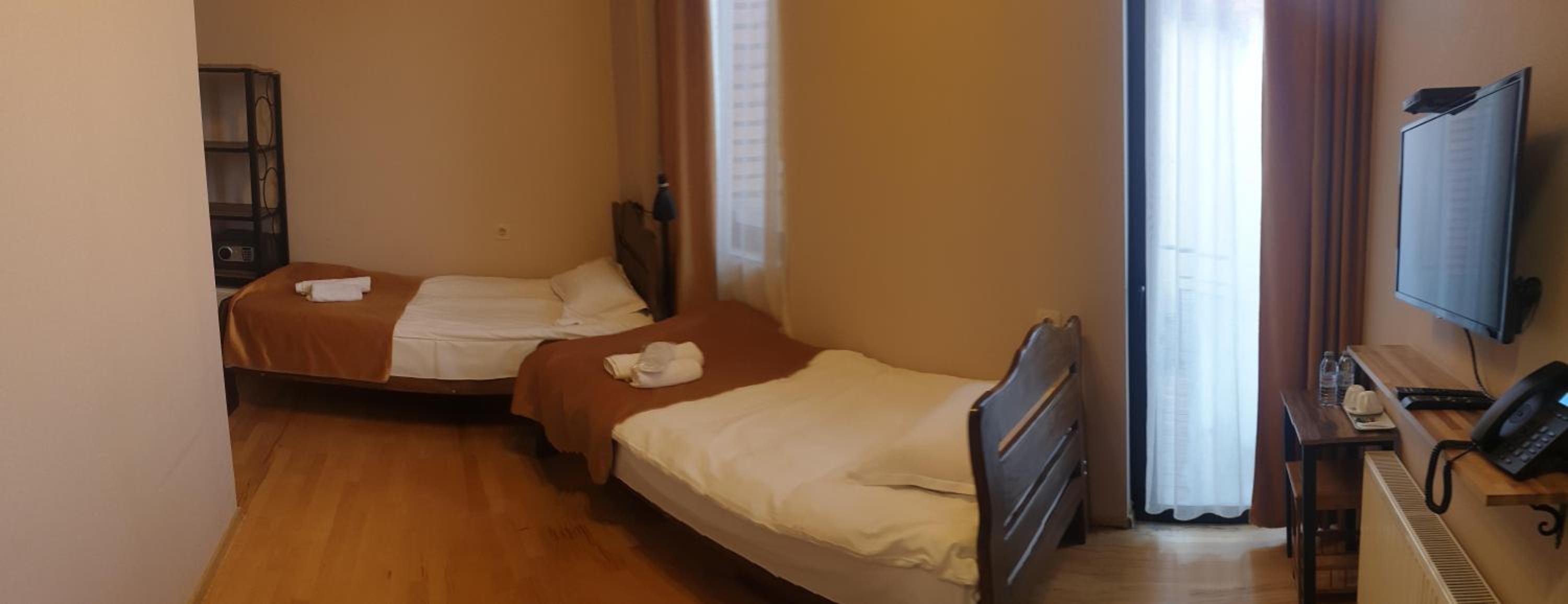 Twin Room with Balcony