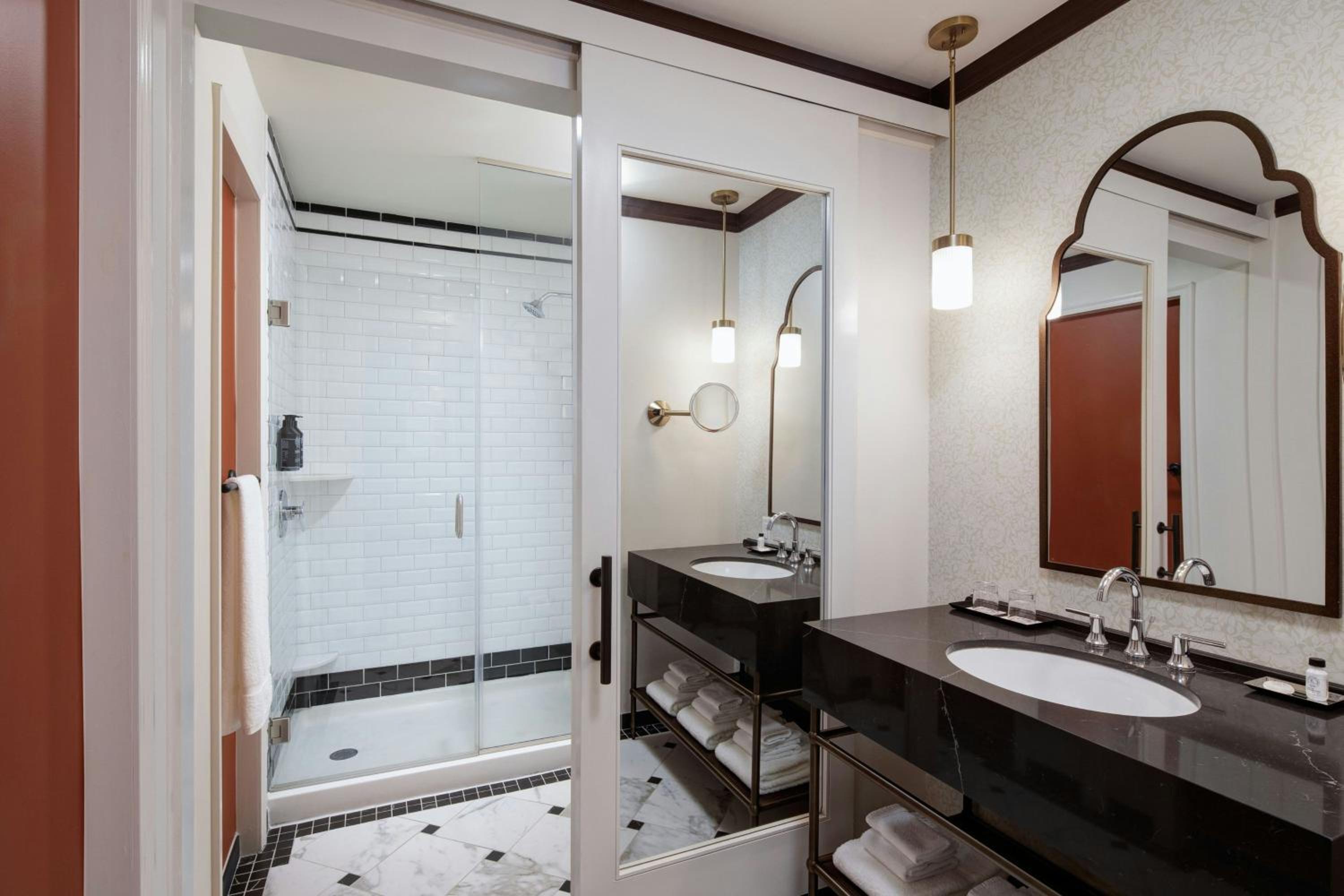 Junior King Suite with Sofa Bed - Mobility and Hearing Accessible with Roll-in Shower photo 3