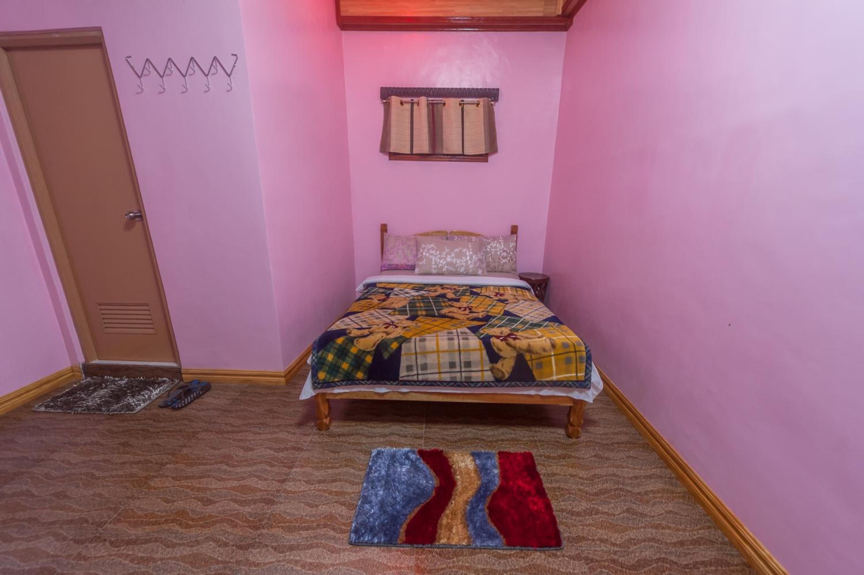 Deluxe Double Room with Shower photo 2