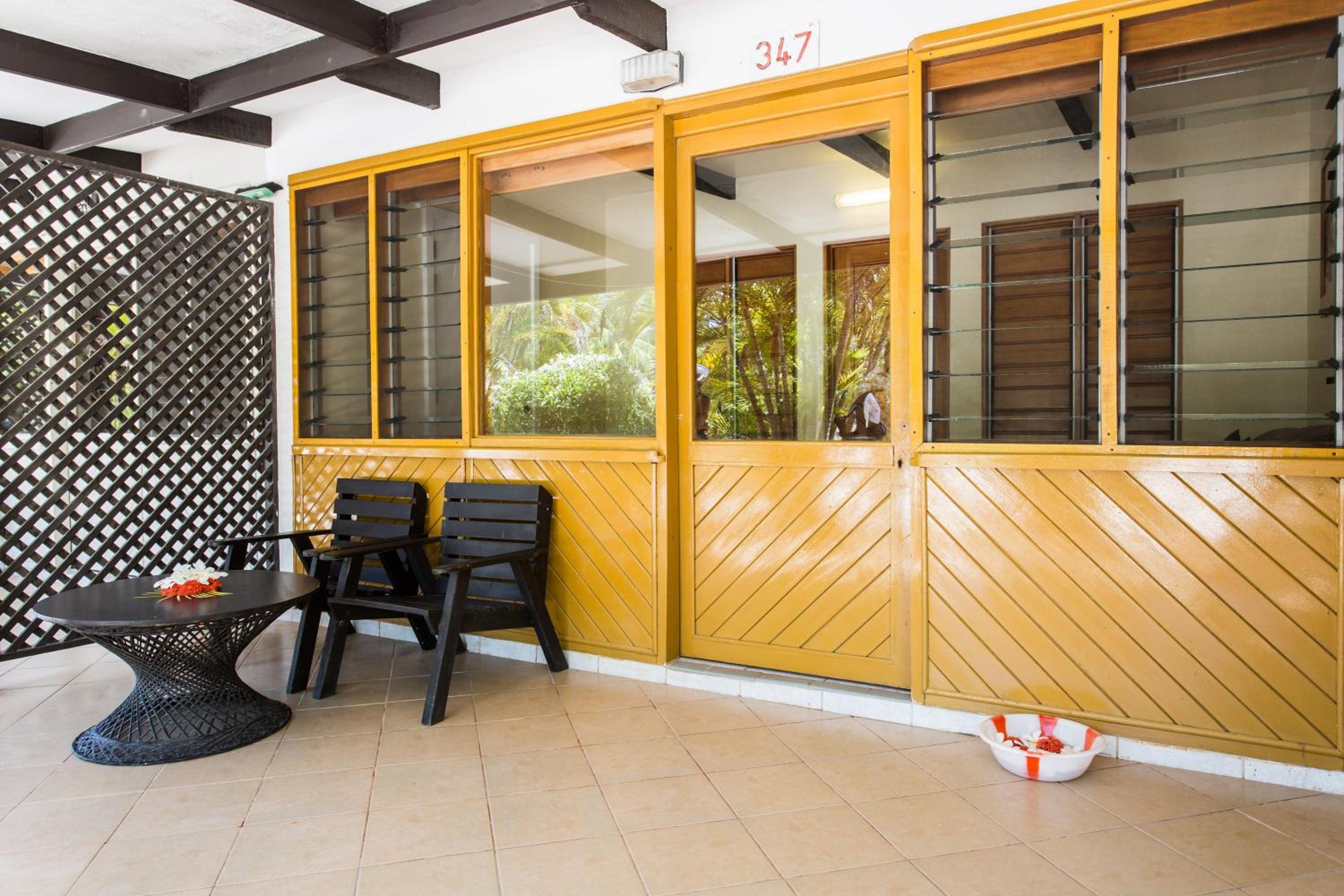 Poolside Room photo 3