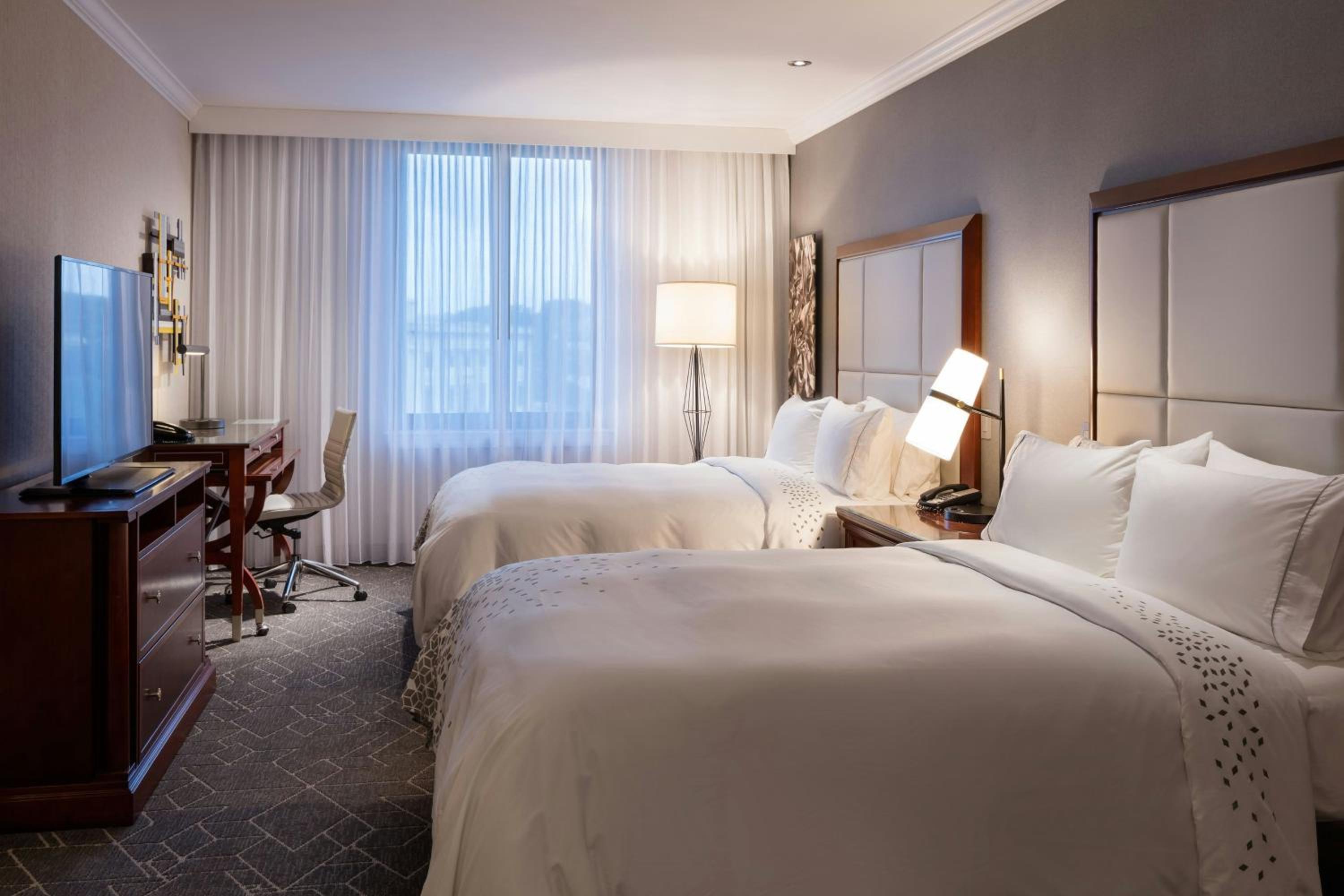 Queen Room with Two Queen Beds - Hearing Accessible - Photo 2