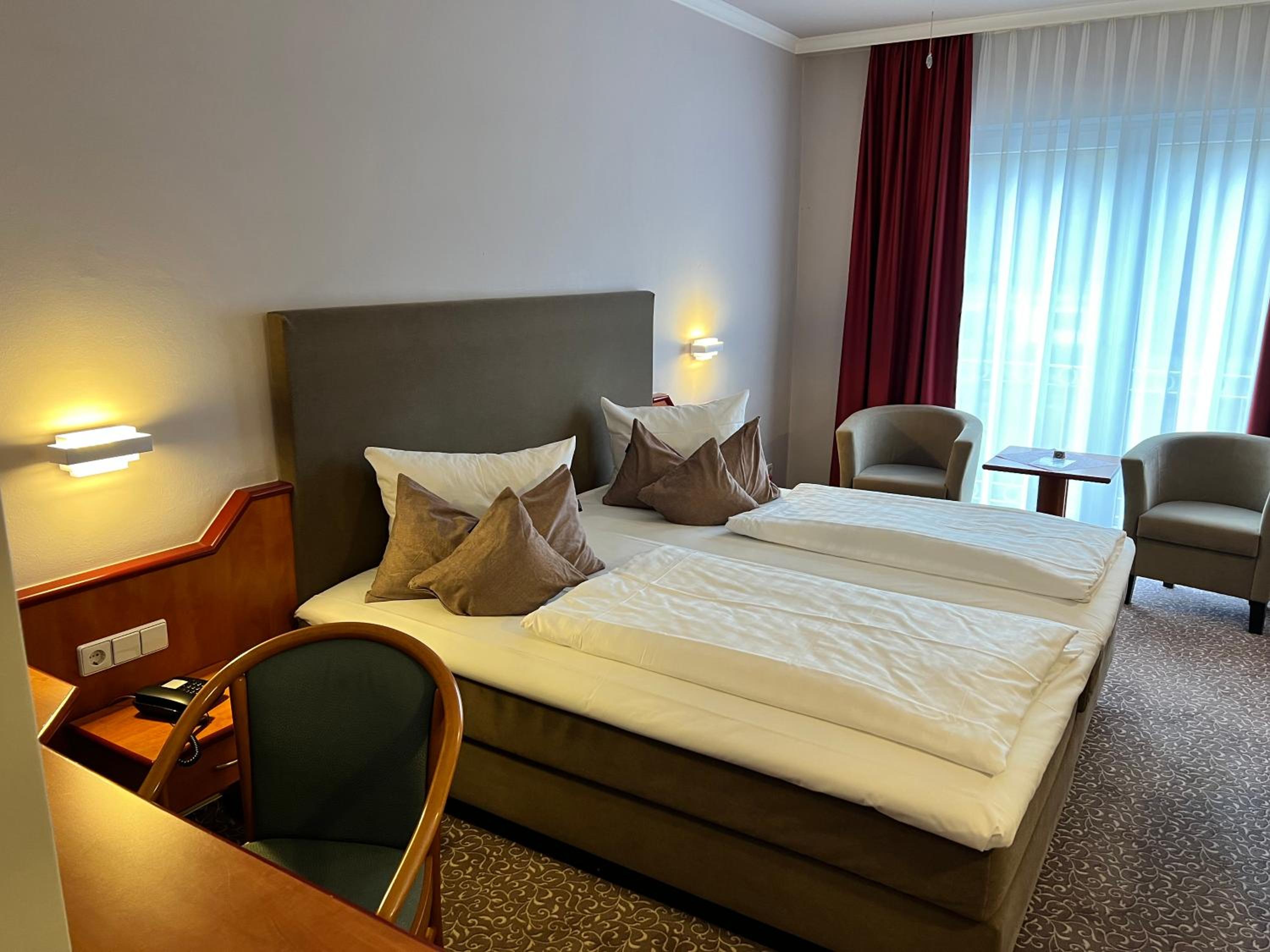 Deluxe Double Room - Photo 3