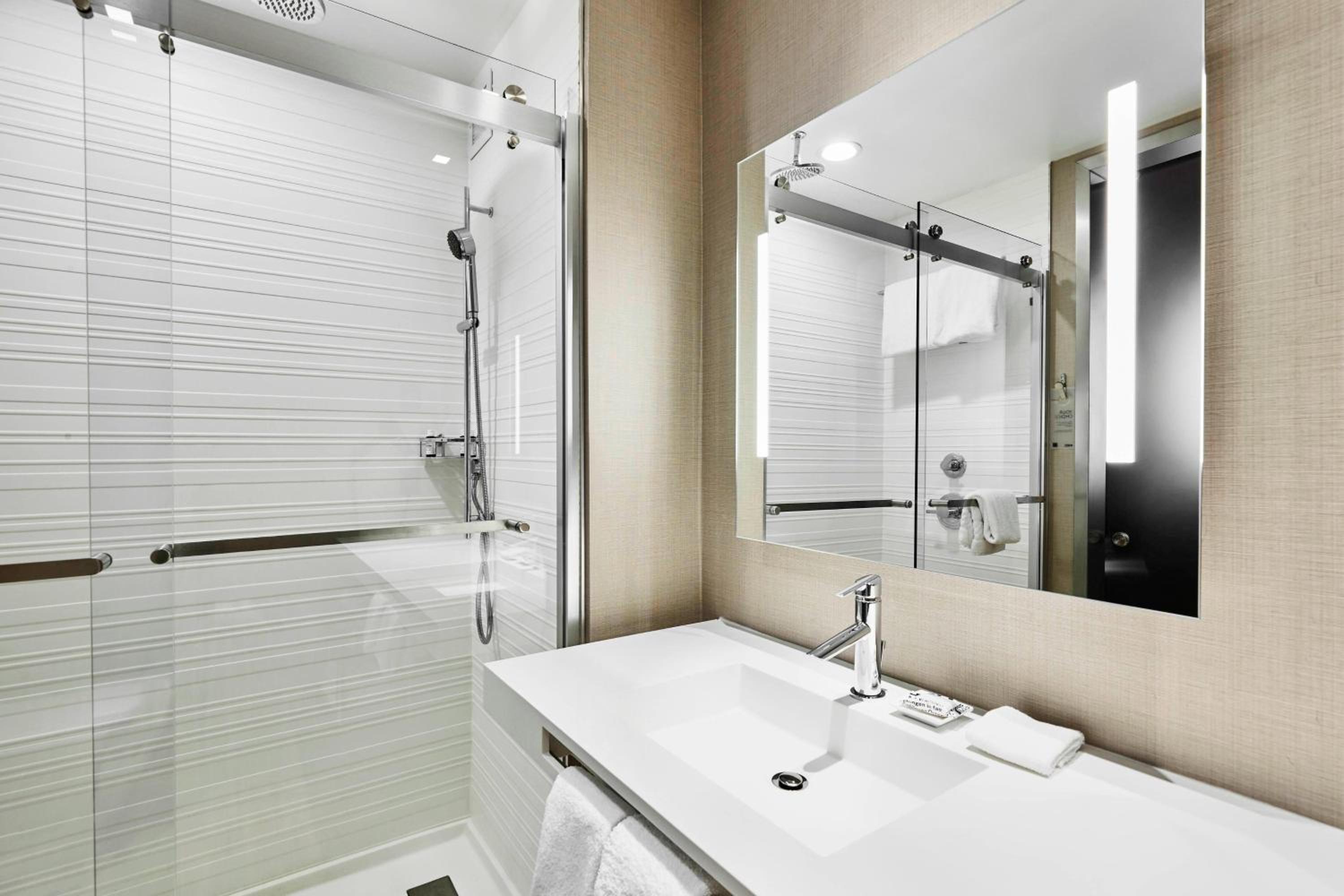 AC Hotel by Marriott Cincinnati at The Banks, 사진 4
