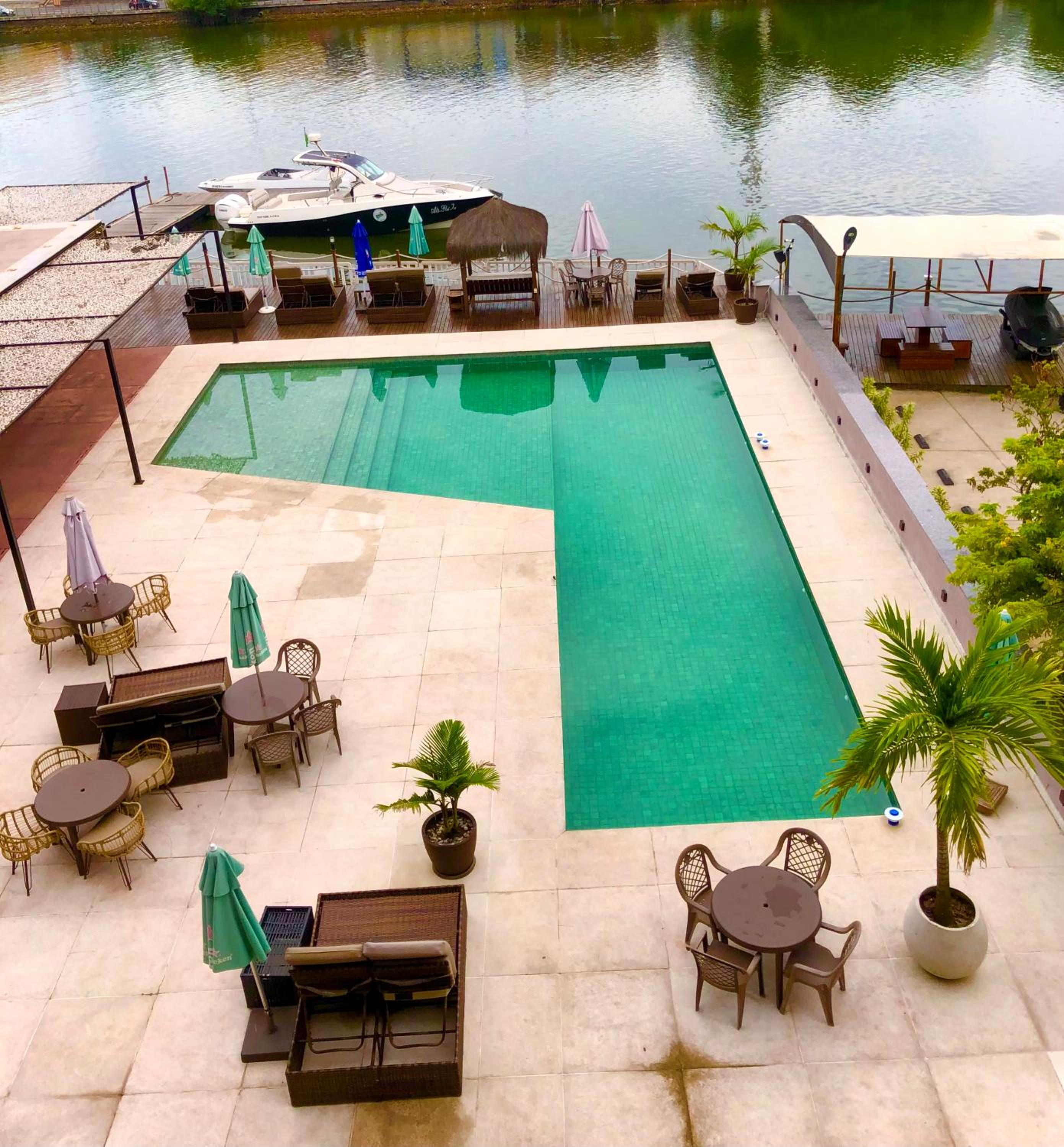 Triple Room with Lake View
